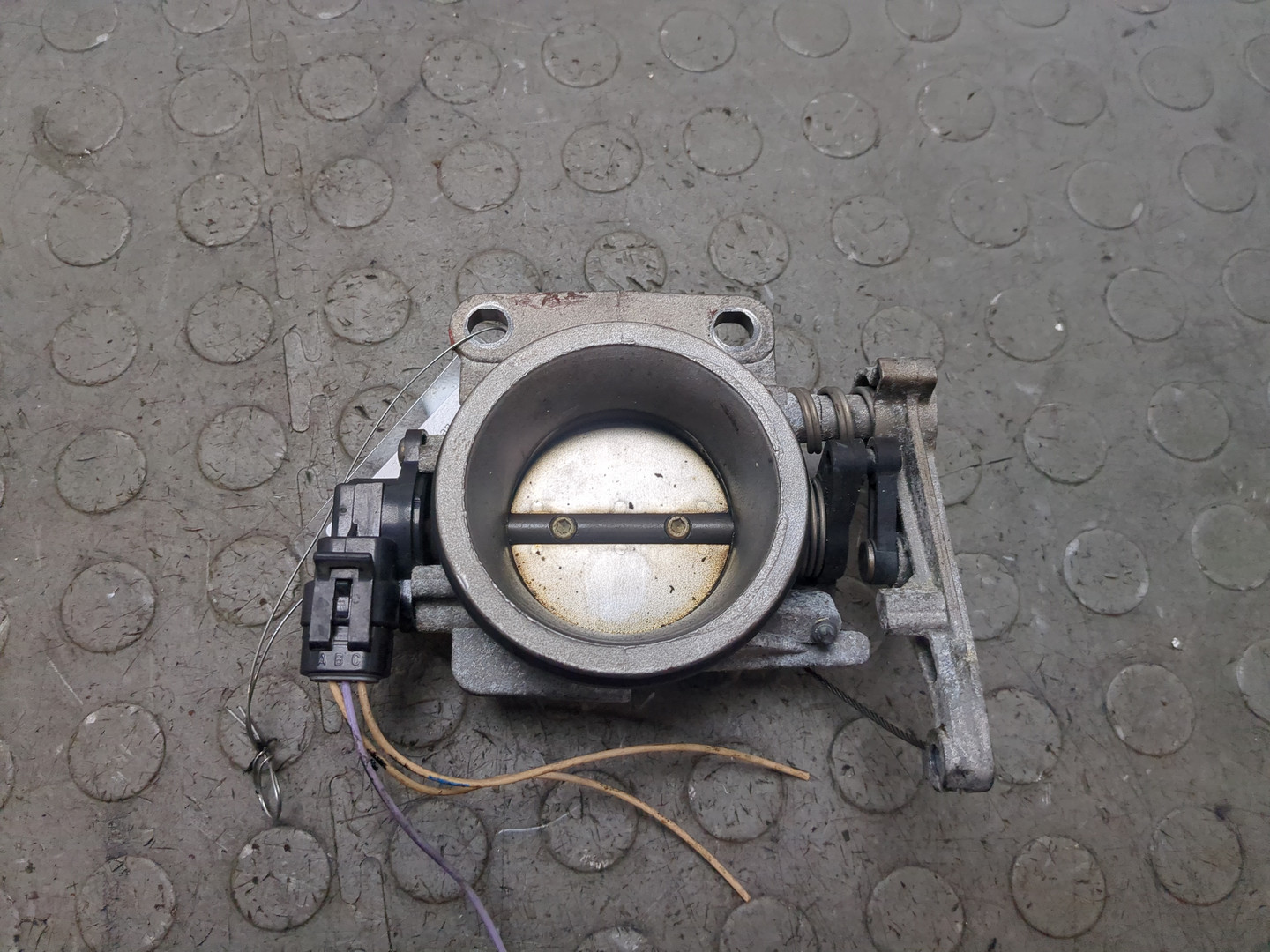 Заслонка дроссельная электрическая