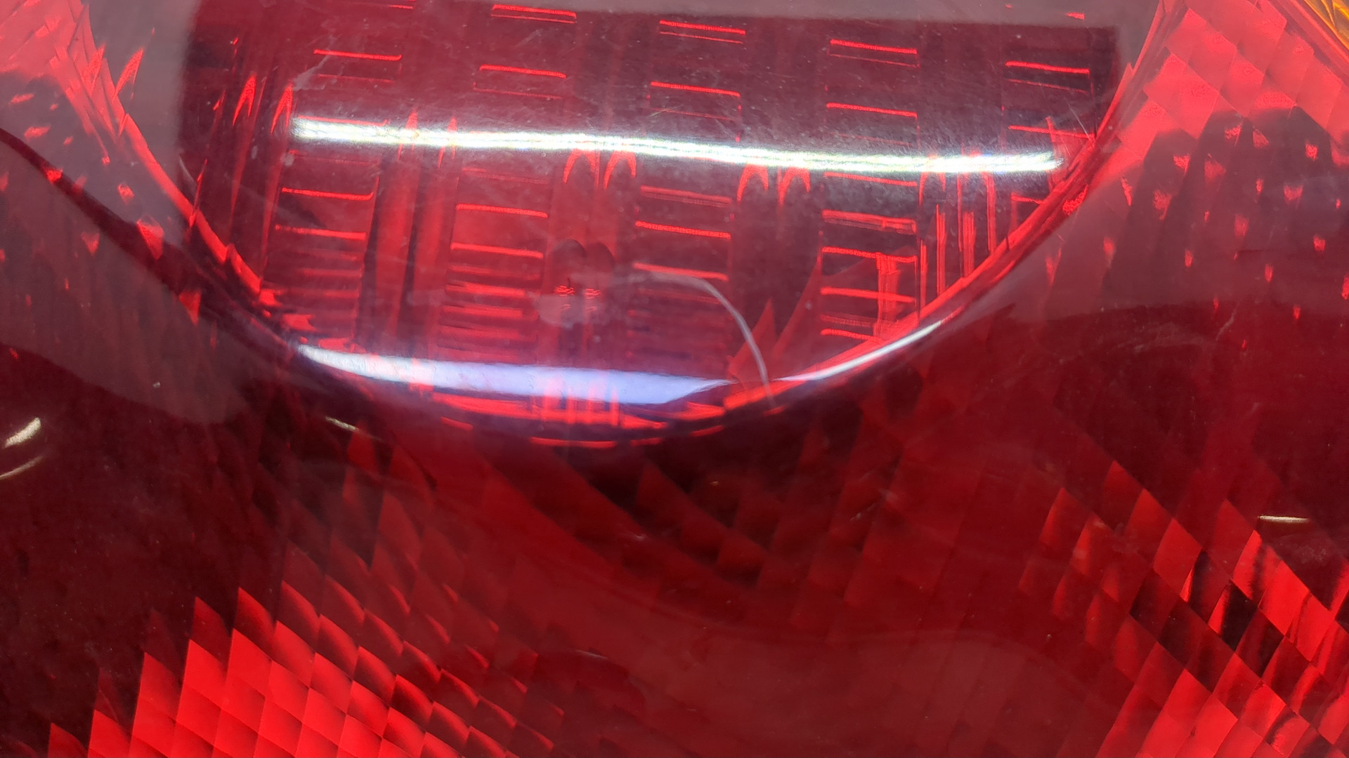 Фонарь задний правый