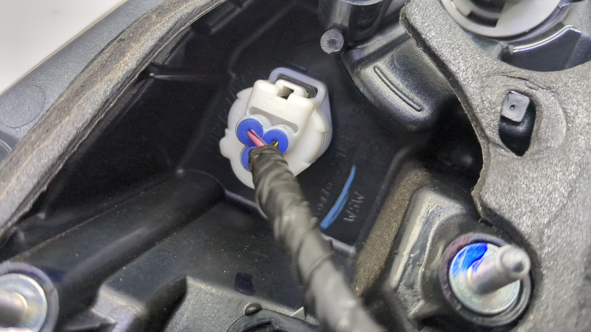 Фонарь задний правый