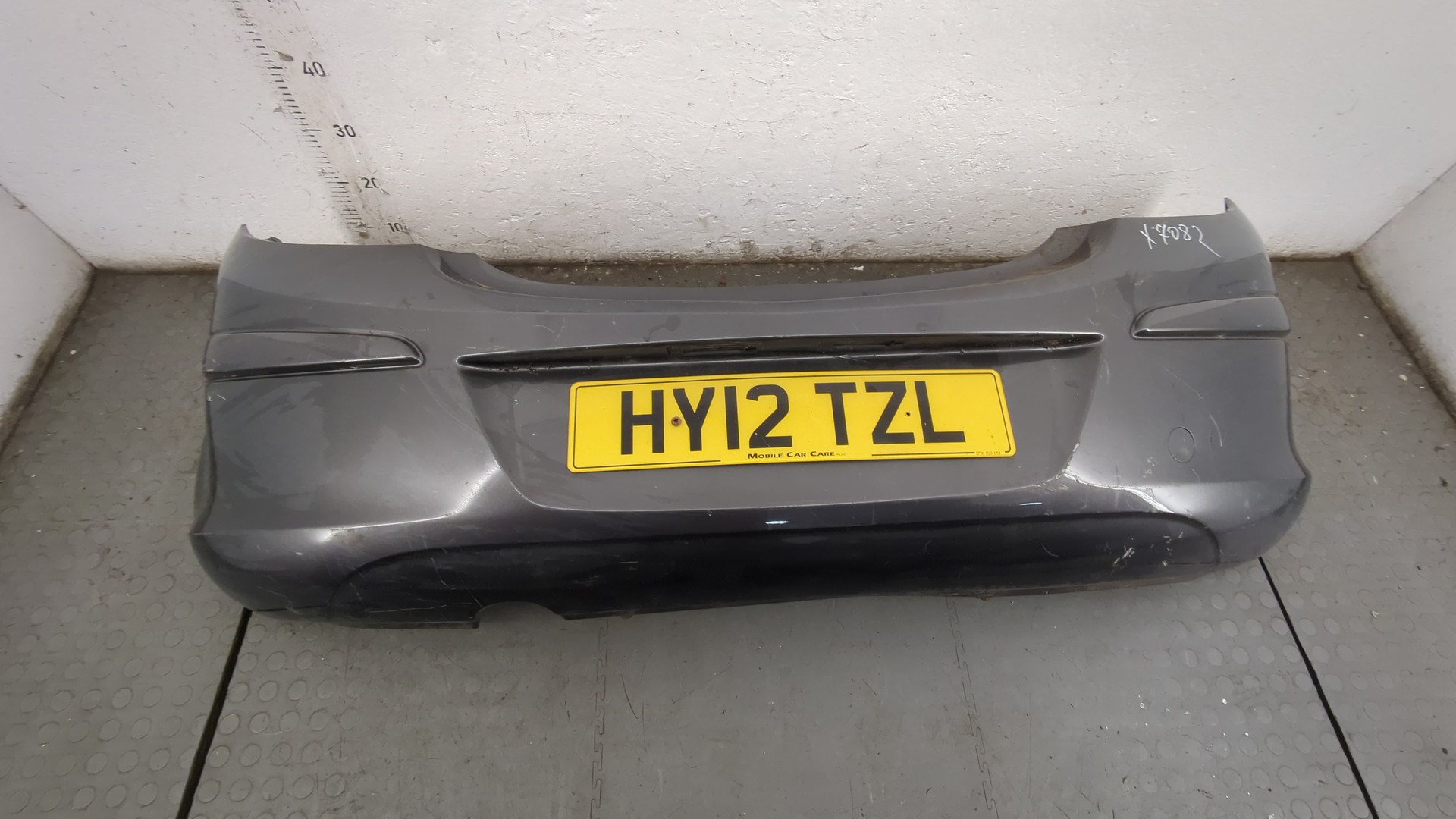 Бампер задний