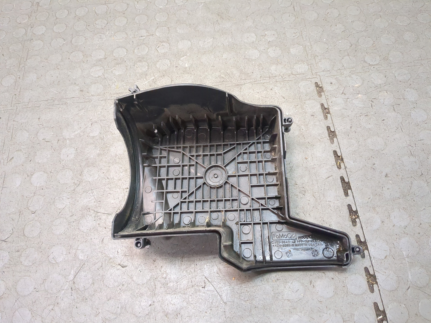 Корпус блока предохранителей