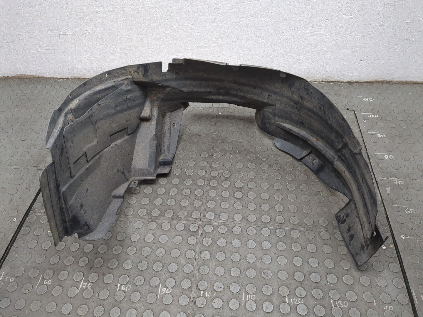 Локер передний левый