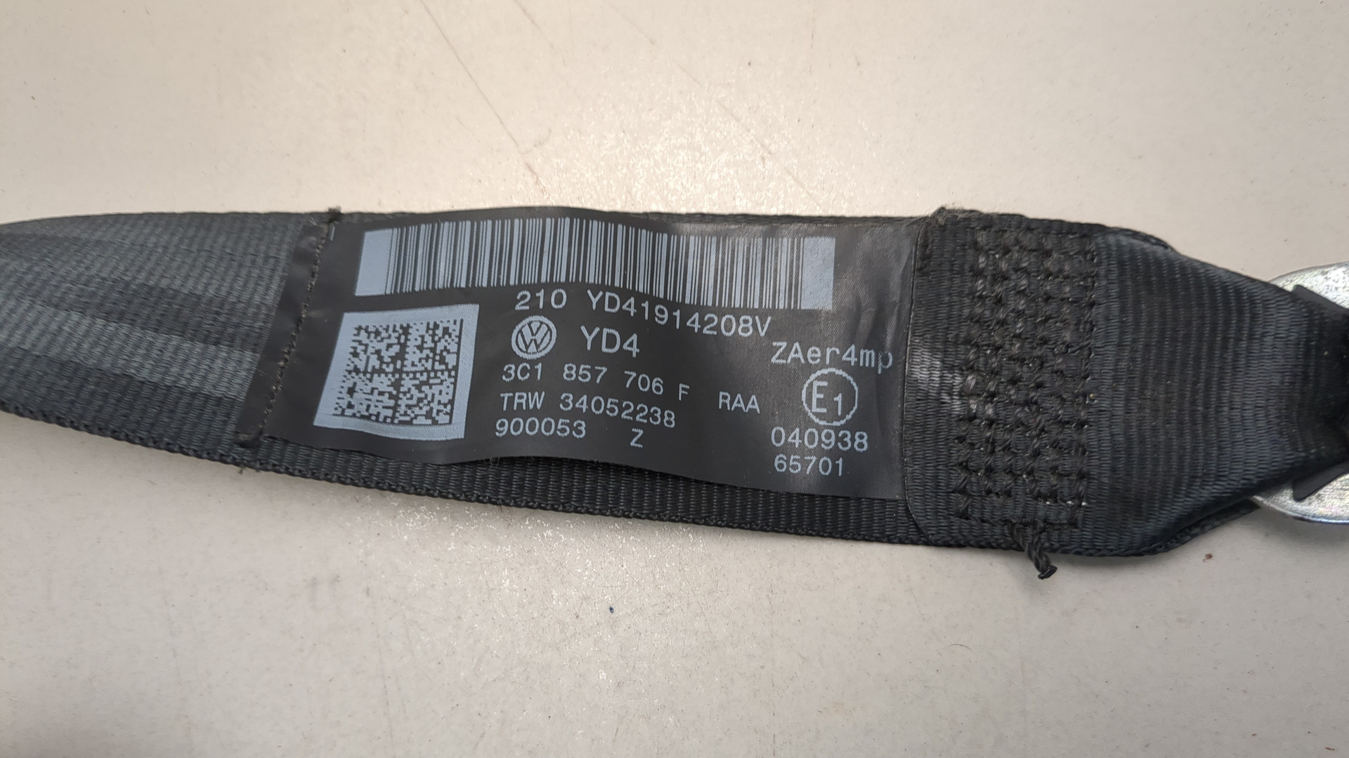 Ремень безопасности