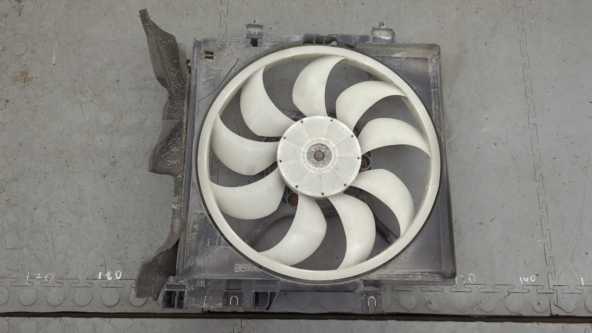 Вентилятор радиатора