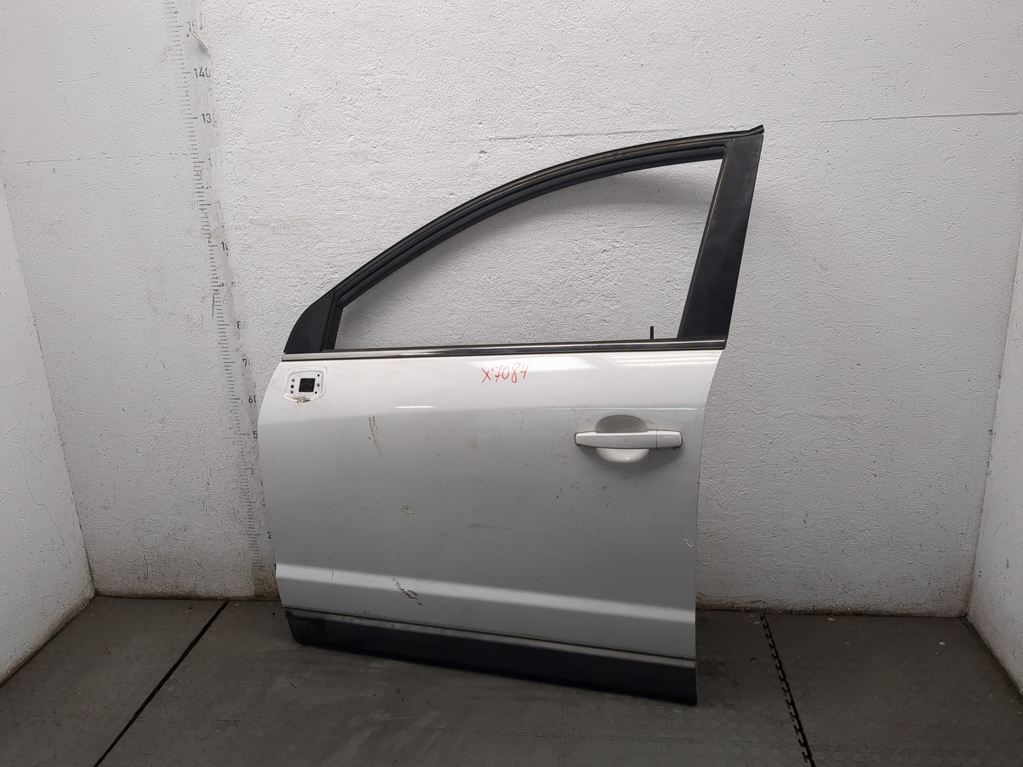 Дверь передняя левая