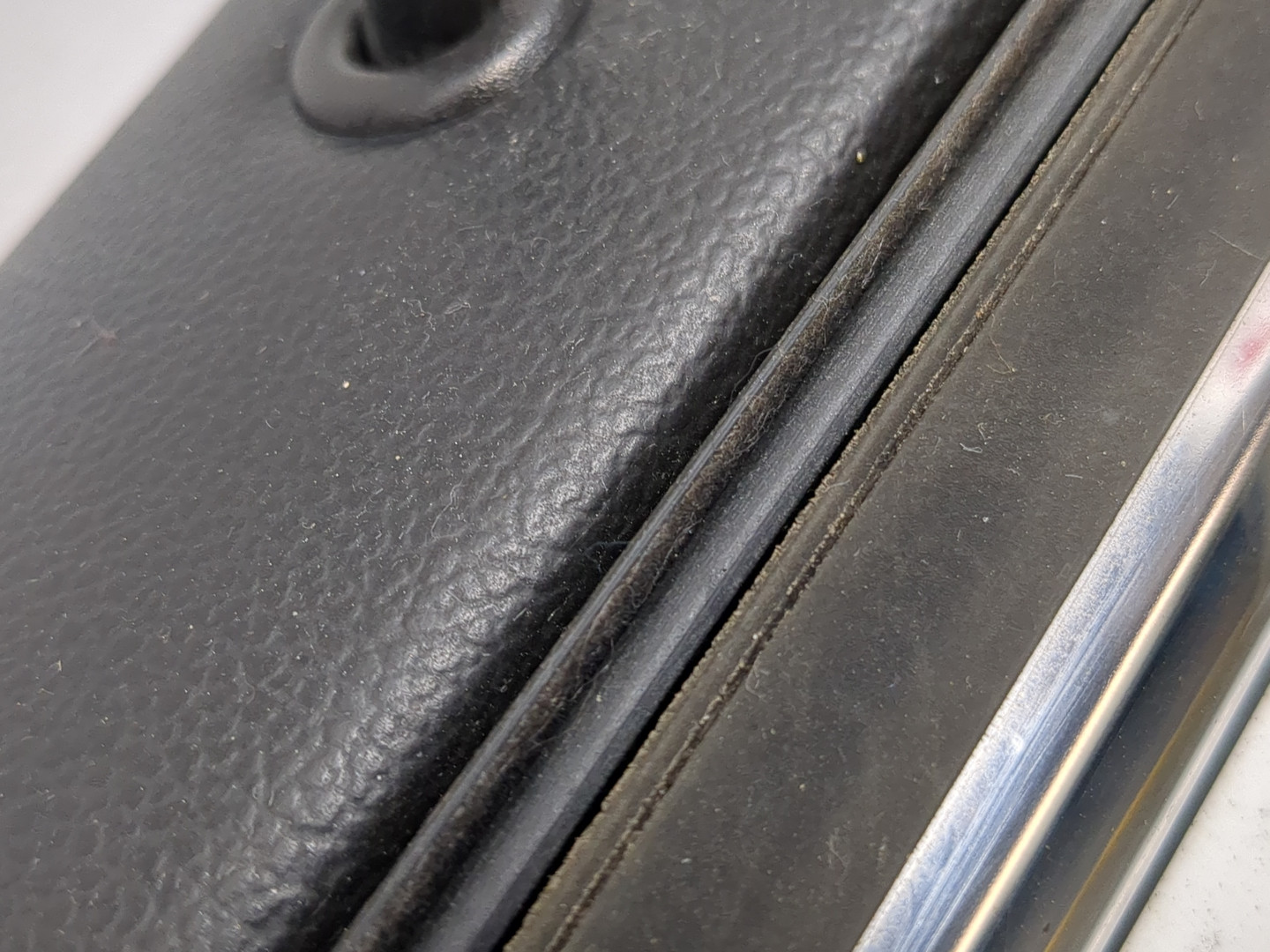 Дверь передняя левая