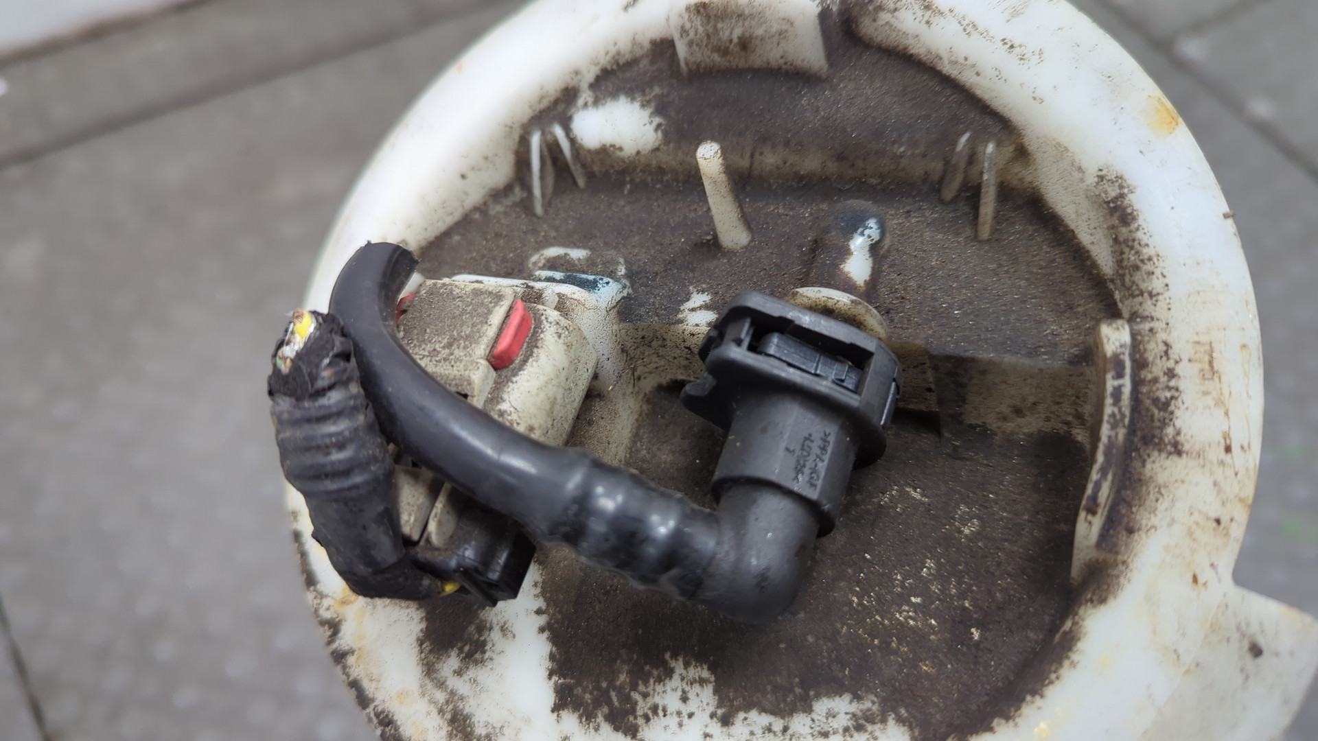 Насос топливный электрический