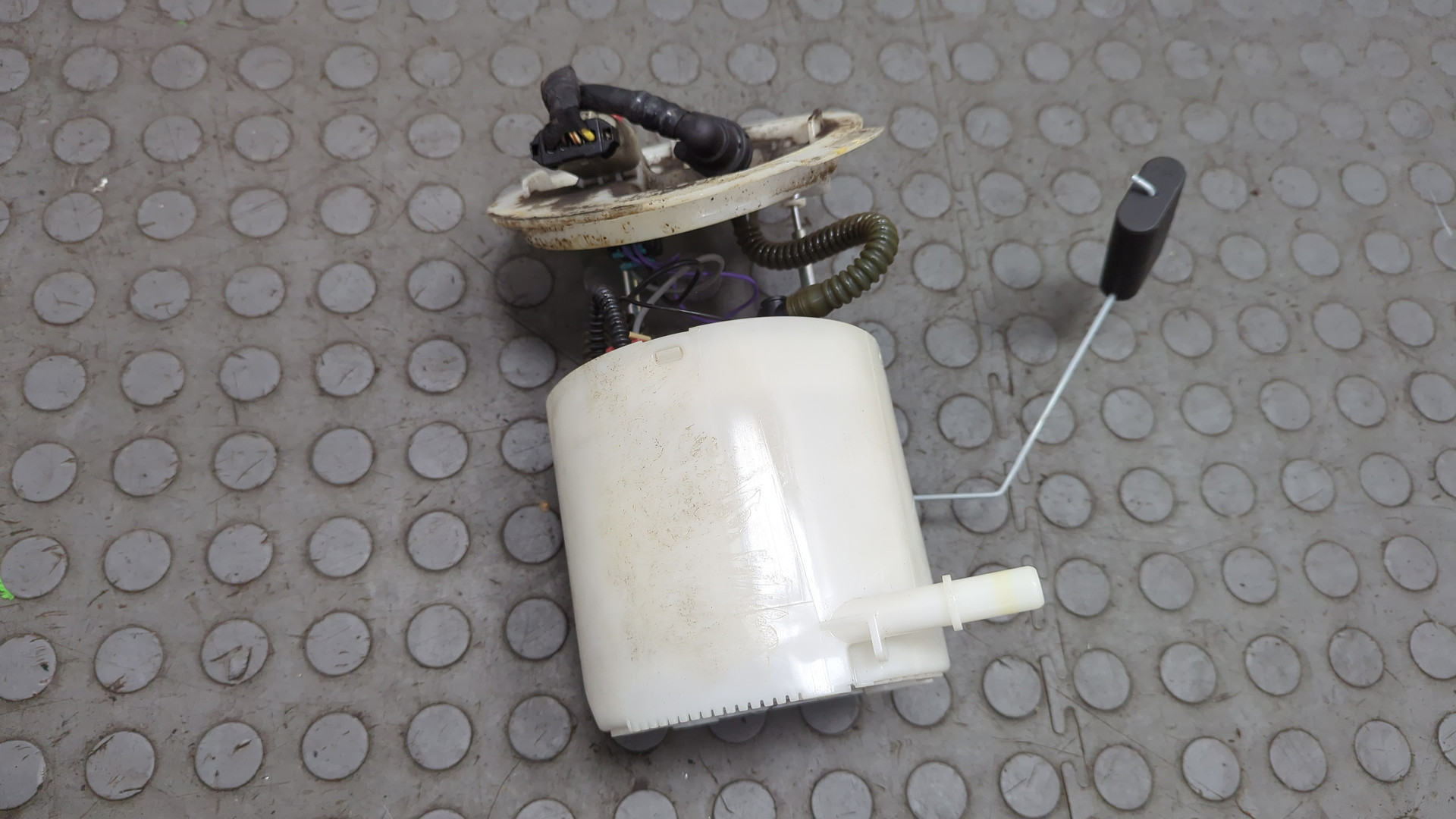 Насос топливный электрический