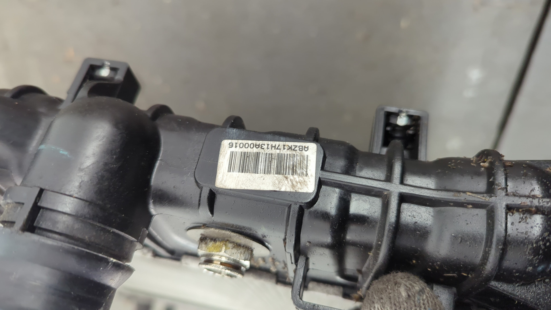 Радиатор охлаждения двигателя основной