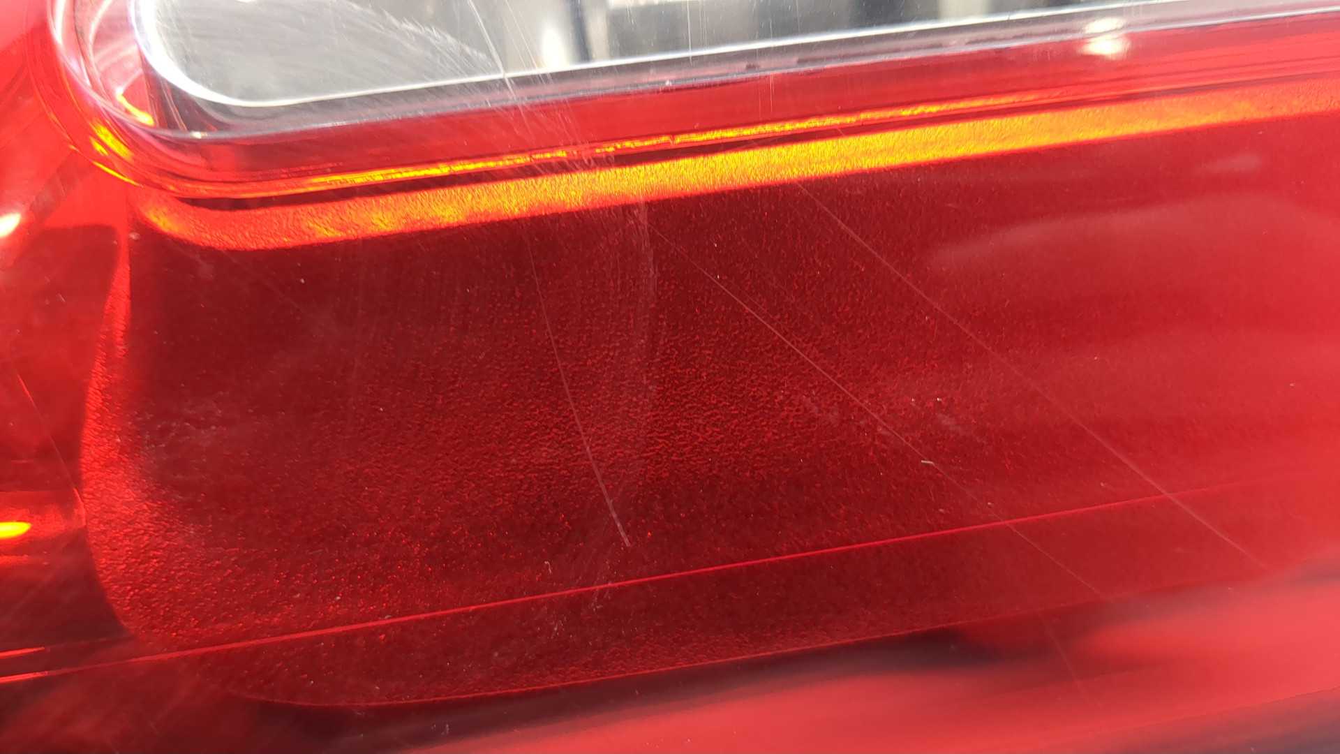 Фонарь задний правый