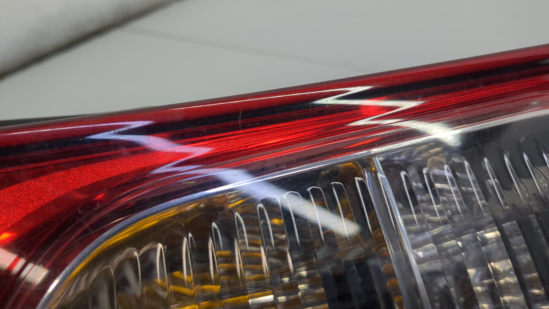 Фонарь задний правый