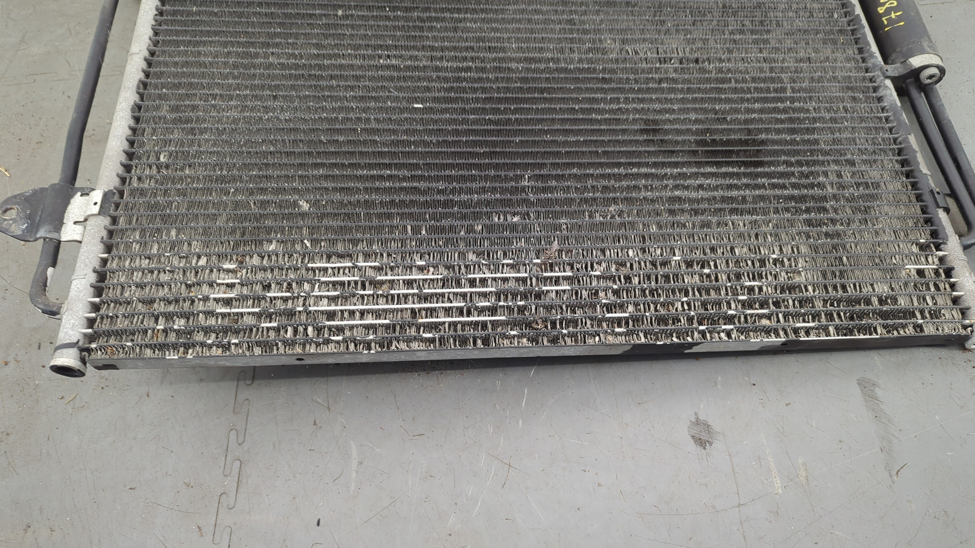 Радиатор кондиционера / конденсер