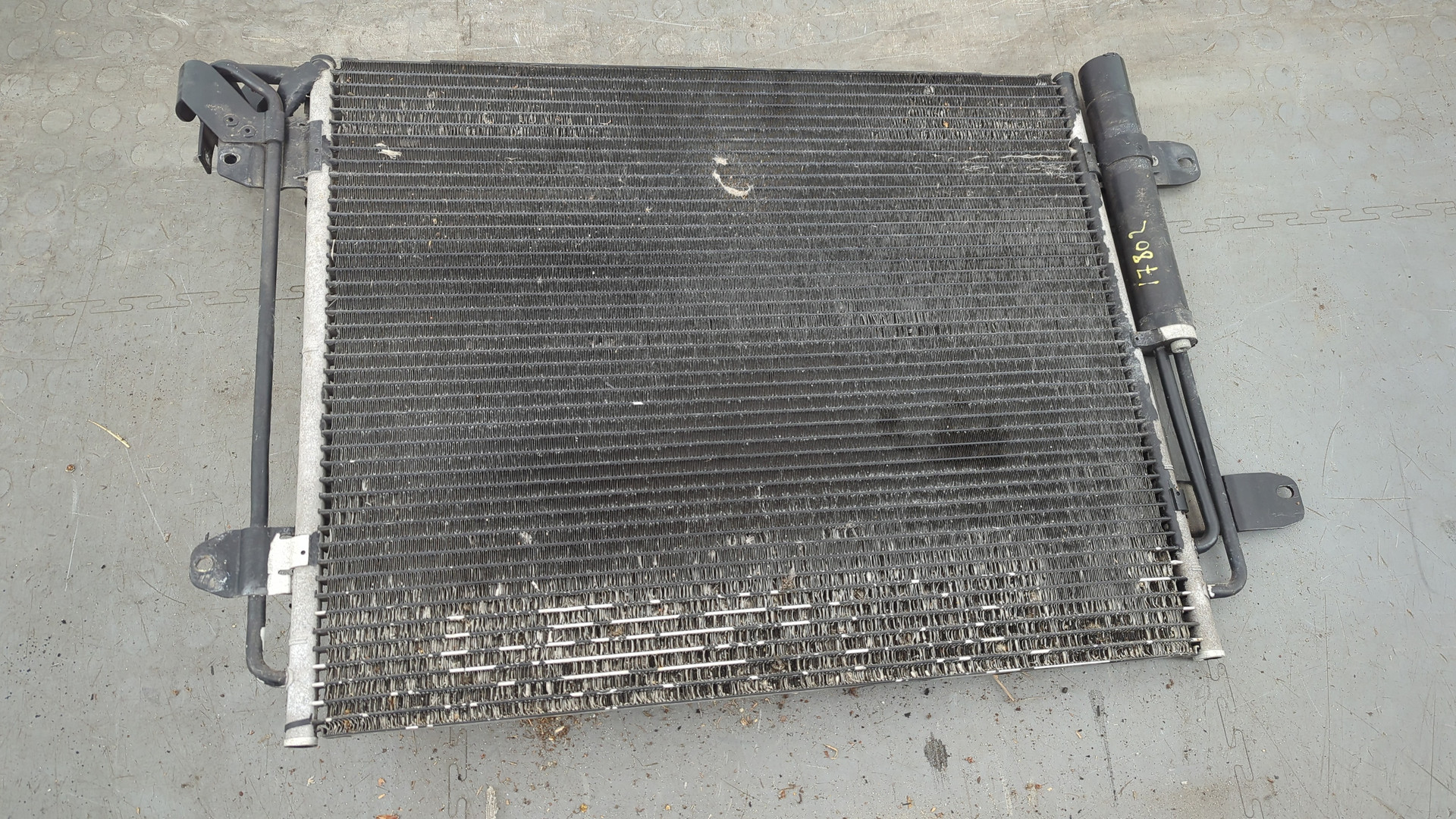 Радиатор кондиционера / конденсер