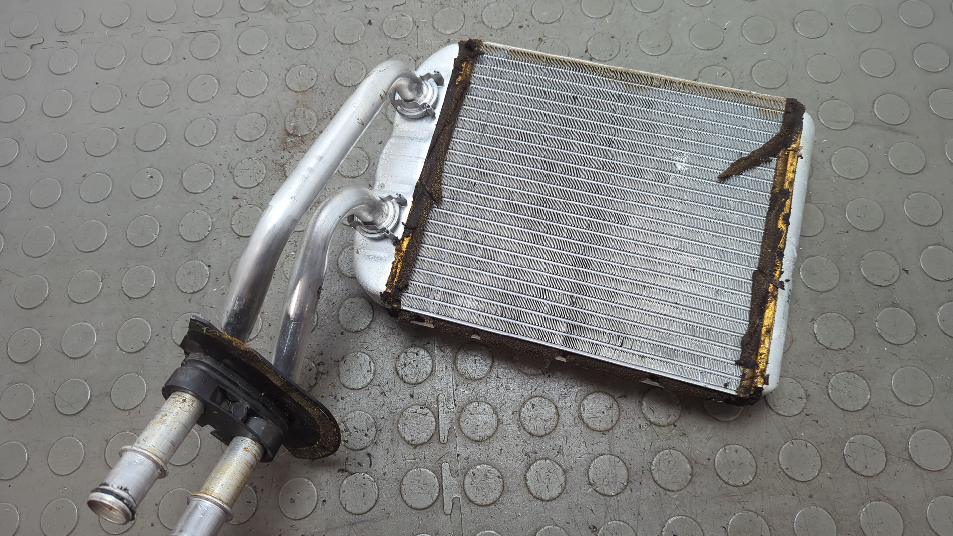 Радиатор отопителя