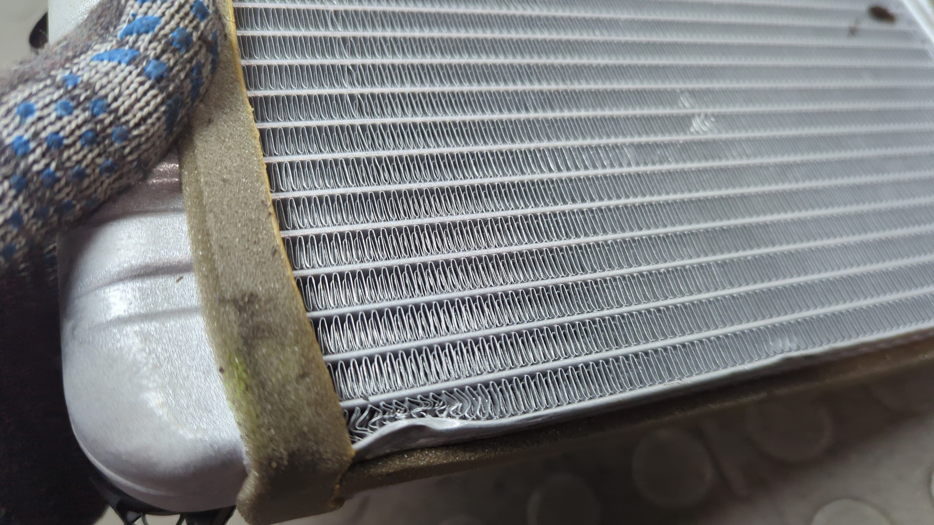 Радиатор отопителя