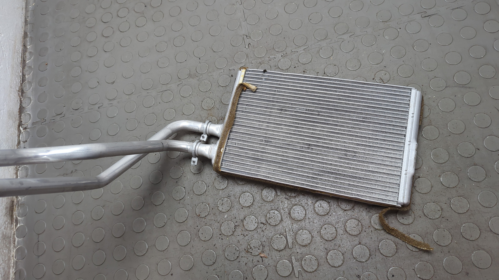 Радиатор отопителя