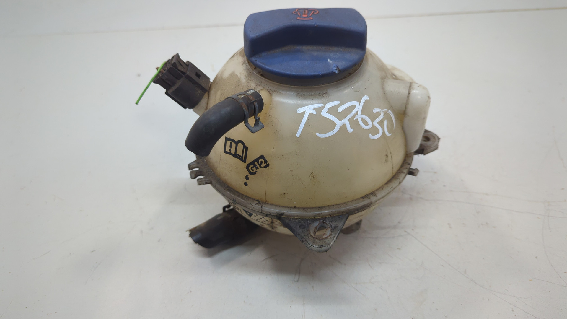 Бачок расширительный