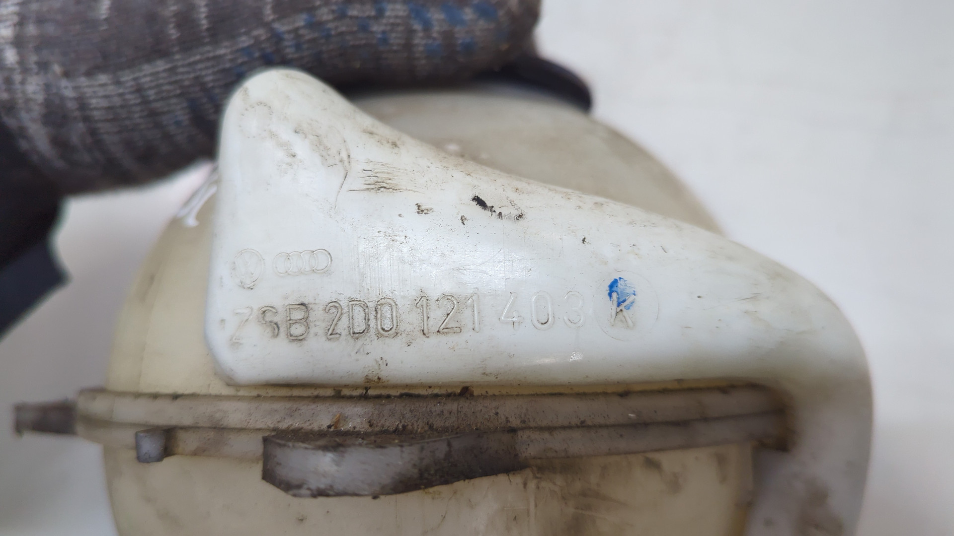 Бачок расширительный