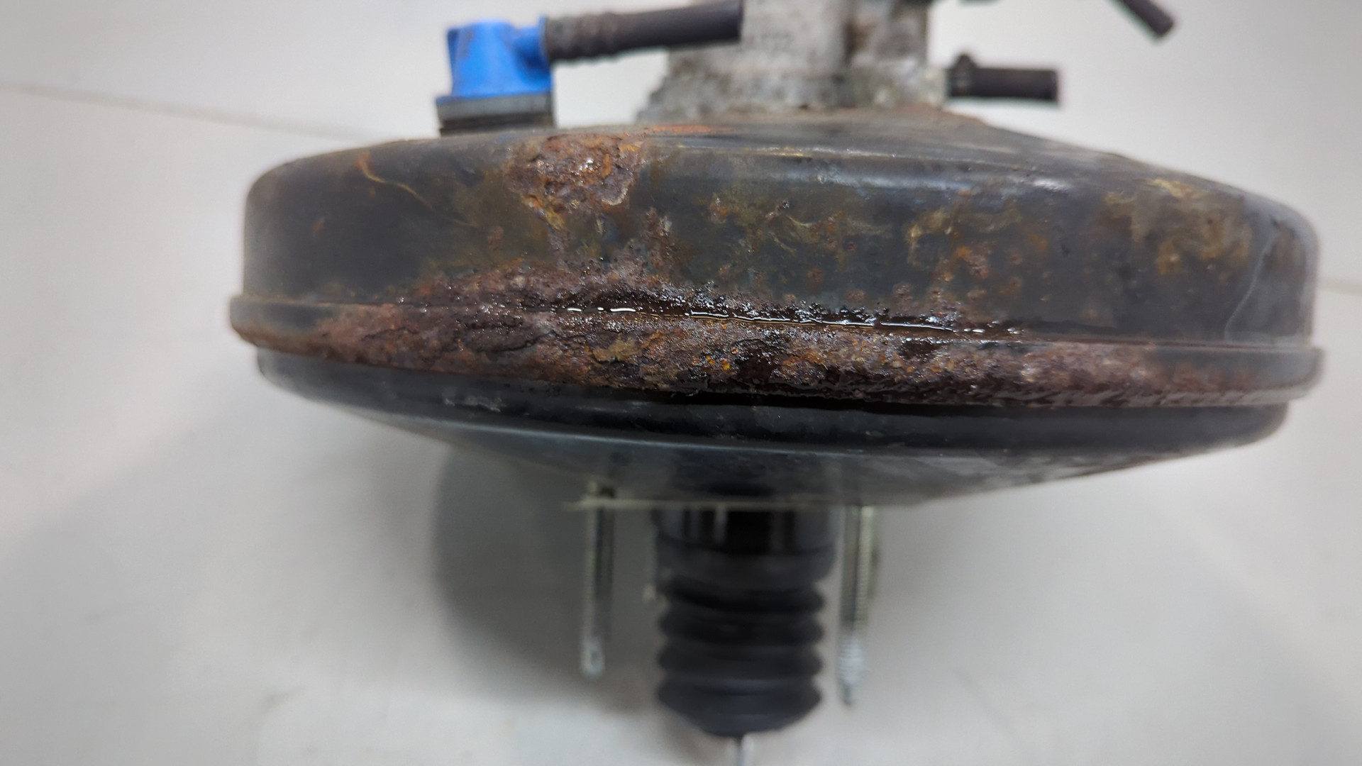 Цилиндр тормозной главный