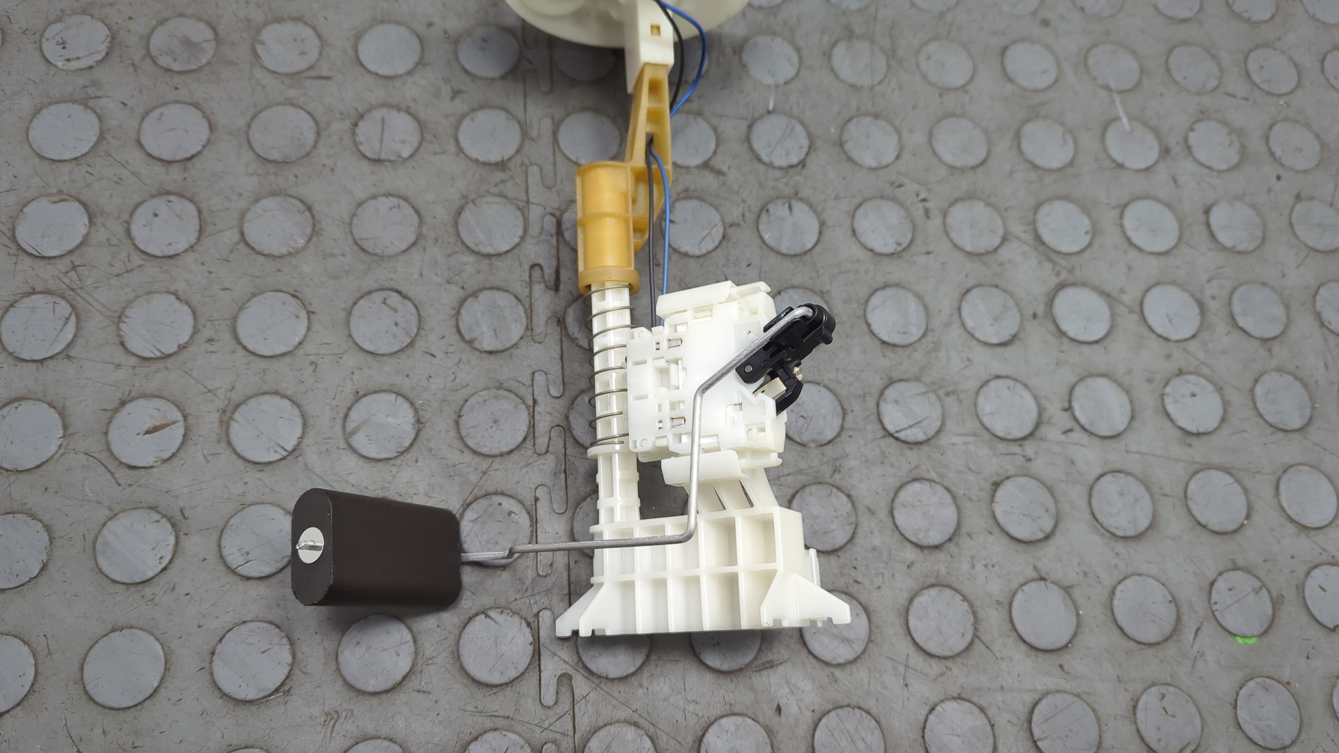 Датчик уровня топлива