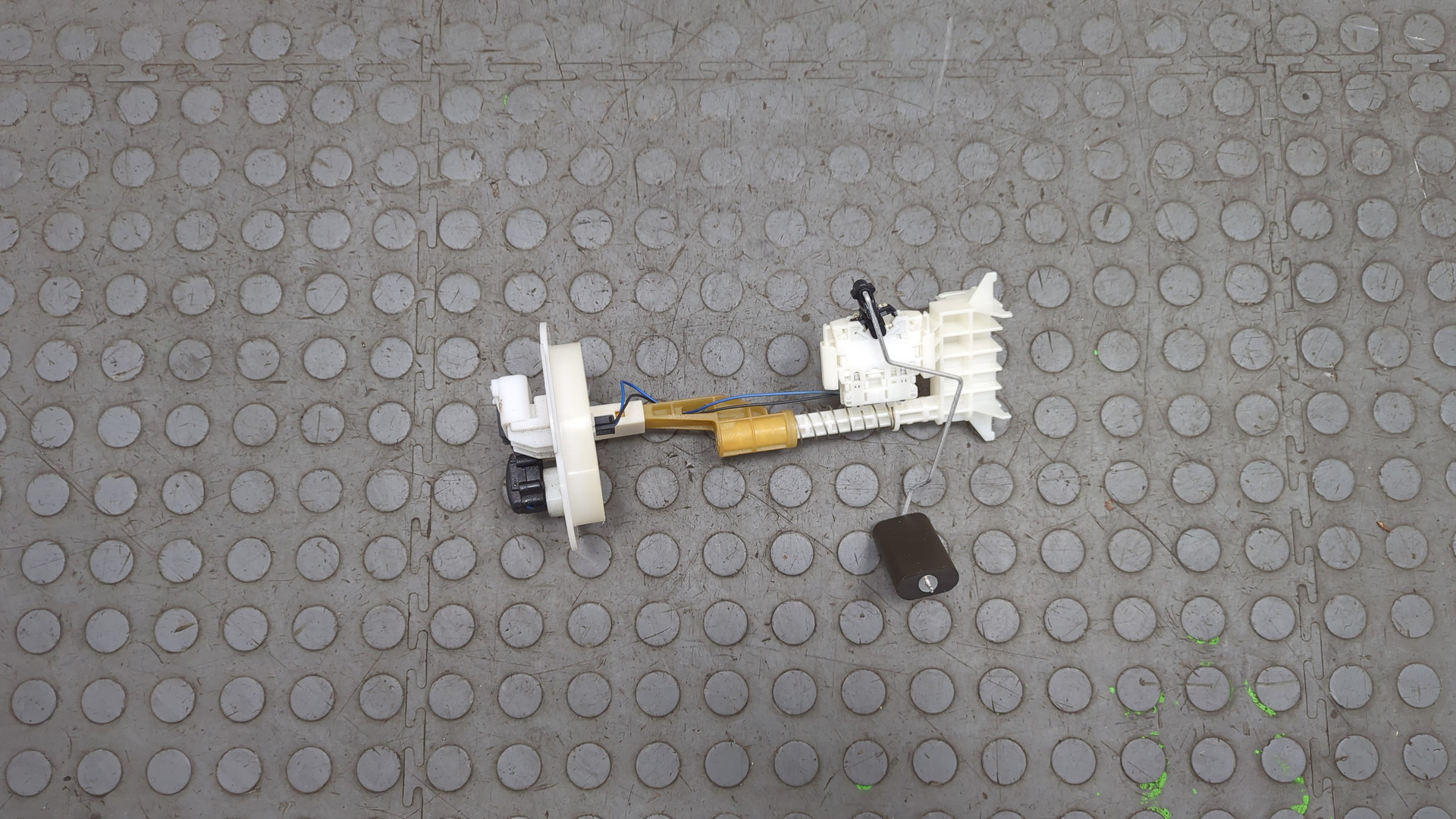 Датчик уровня топлива