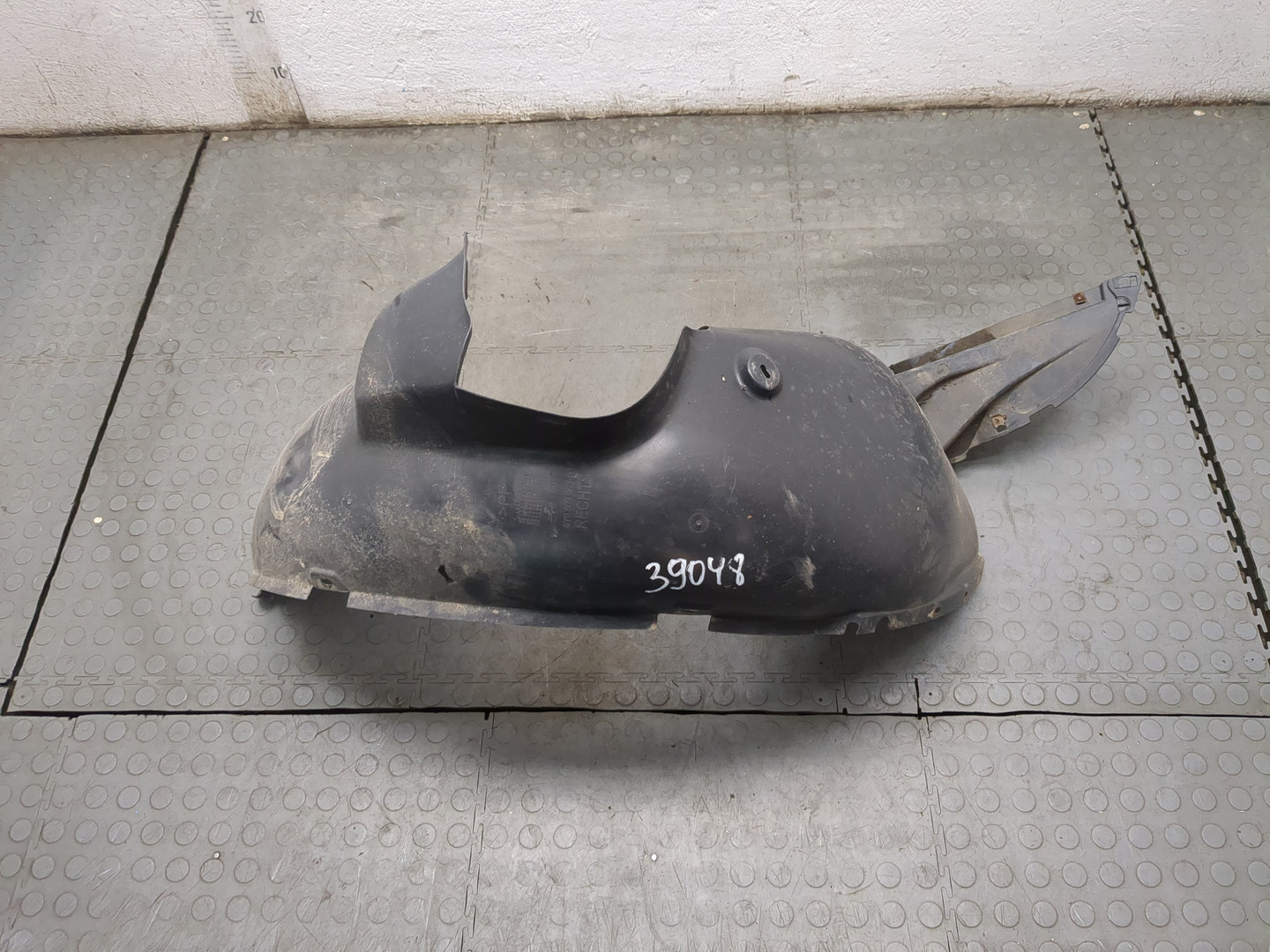 Локер передний правый