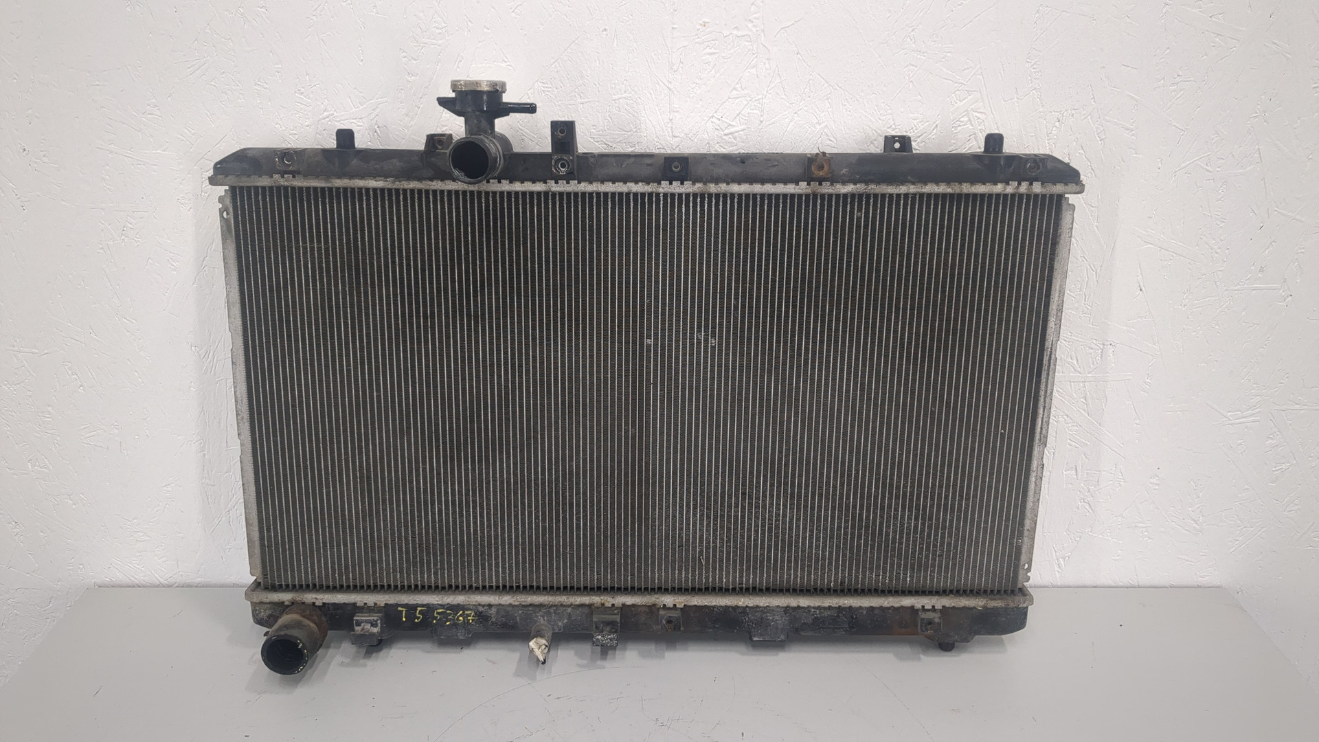 Радиатор охлаждения двигателя основной