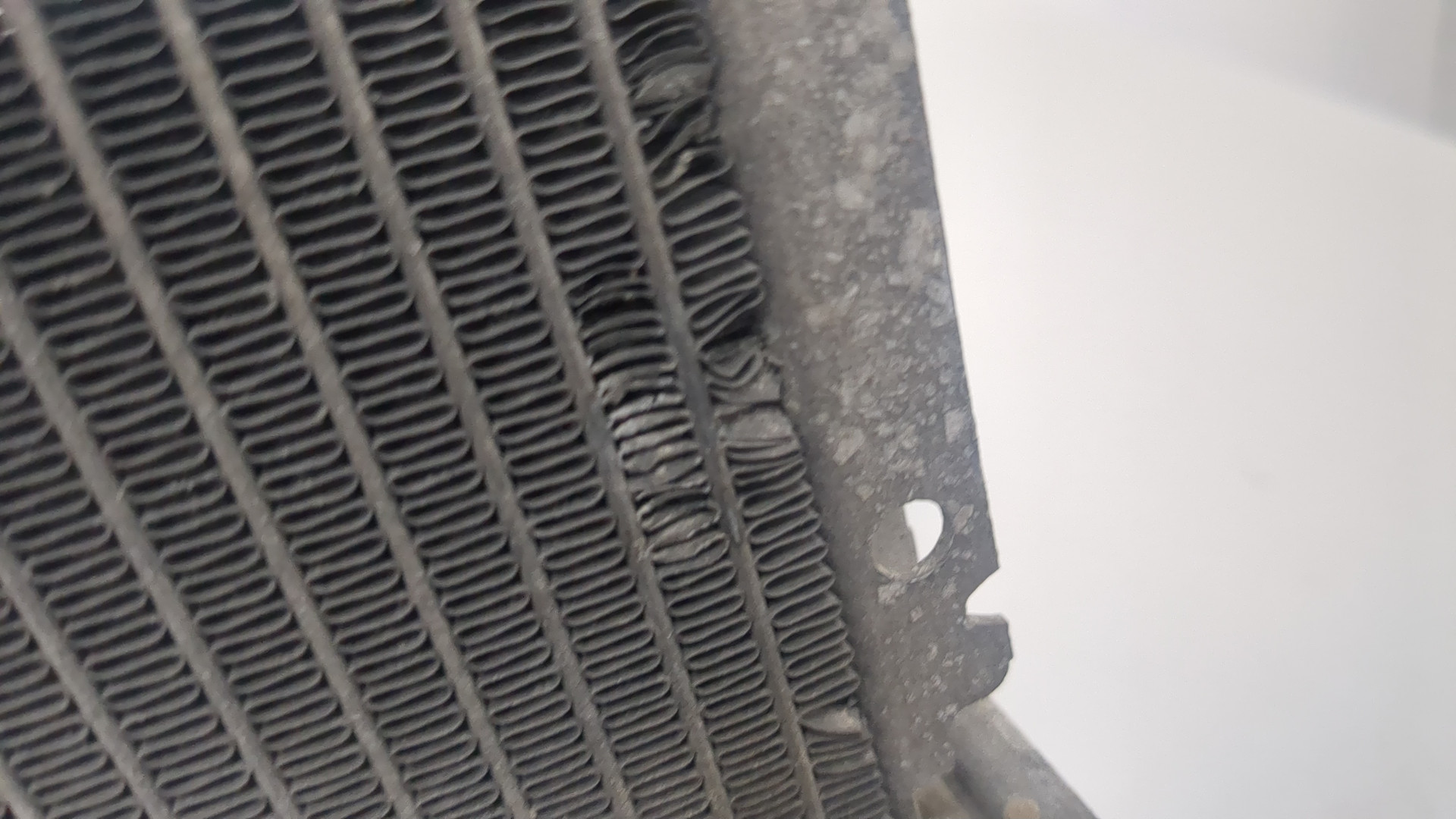 Радиатор охлаждения двигателя основной