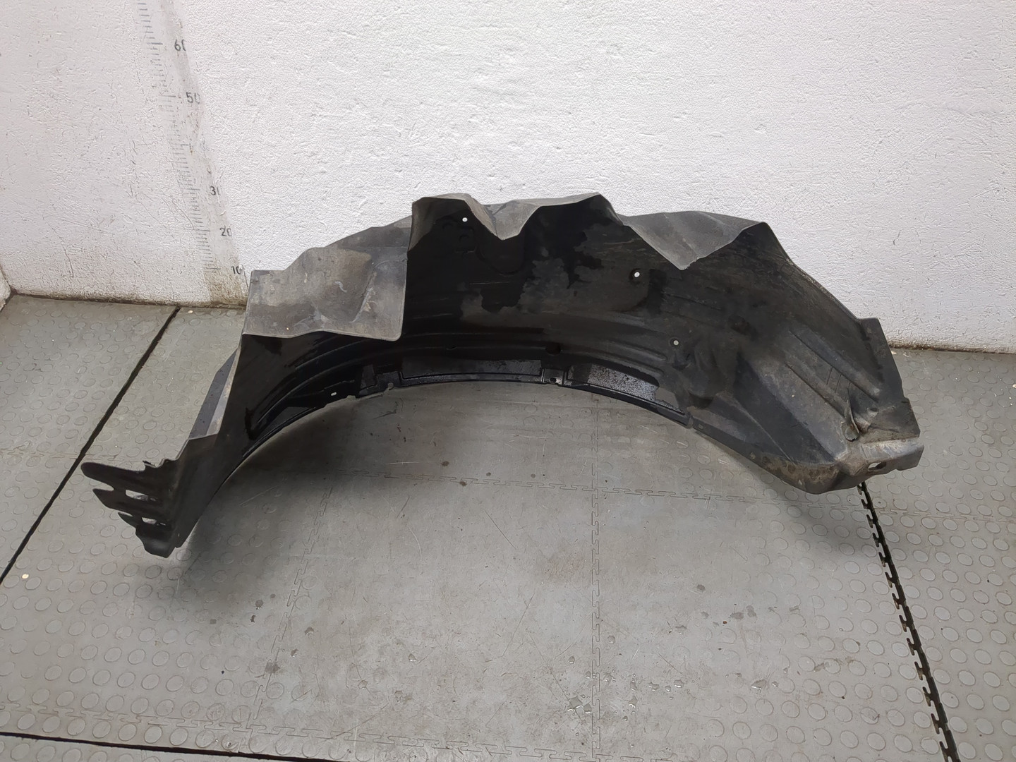 Локер передний правый