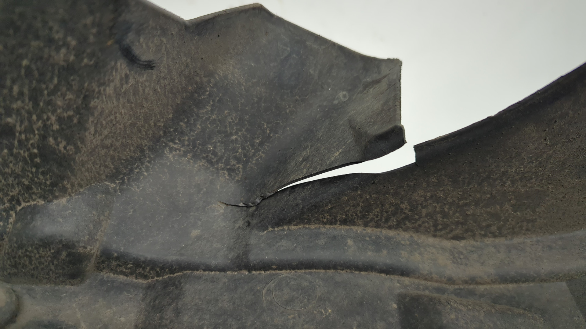 Локер передний левый