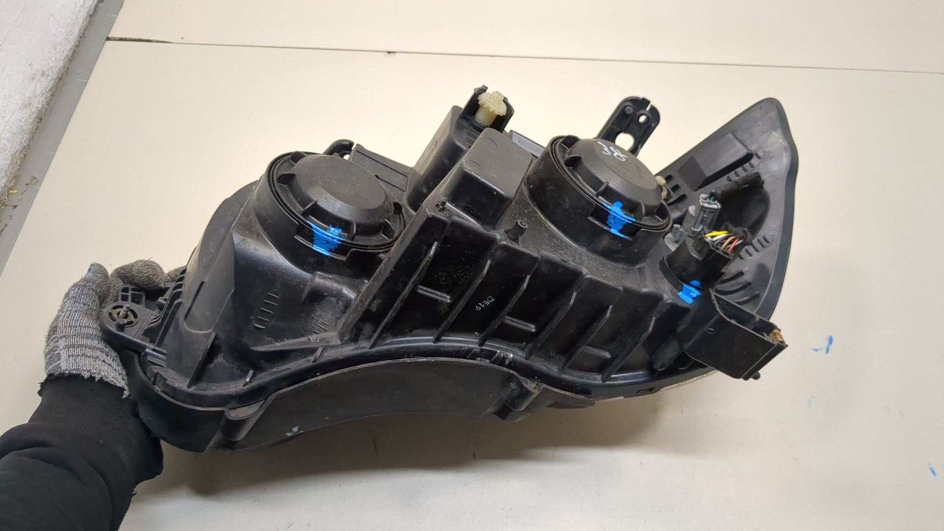 Фара правая