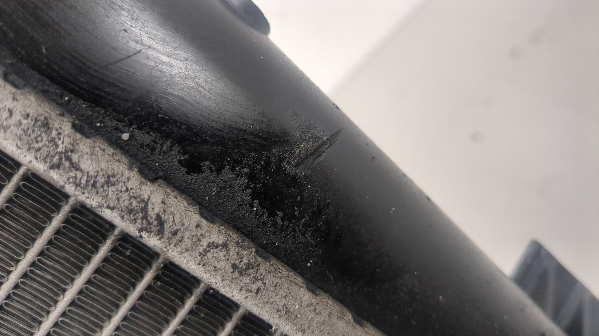 Радиатор охлаждения двигателя основной