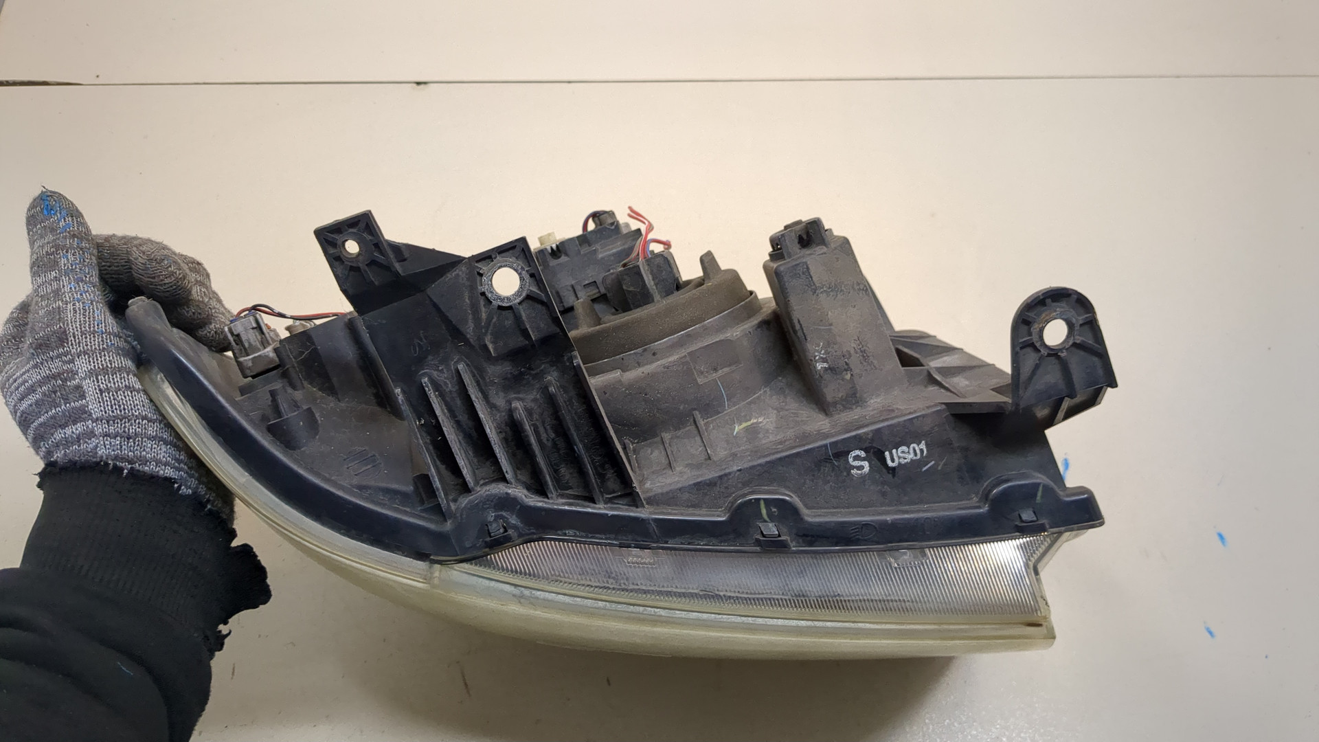 Фара правая