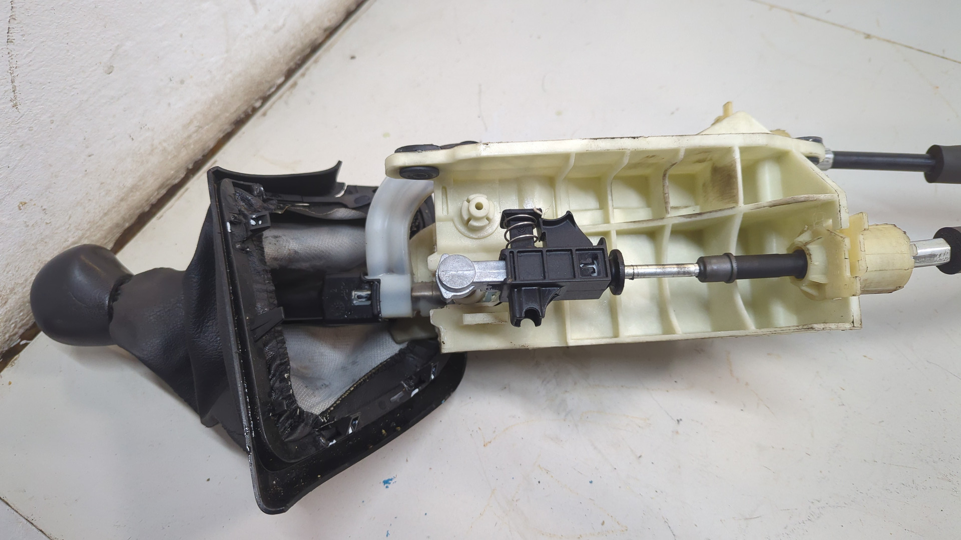 Кулиса МКПП / АКПП