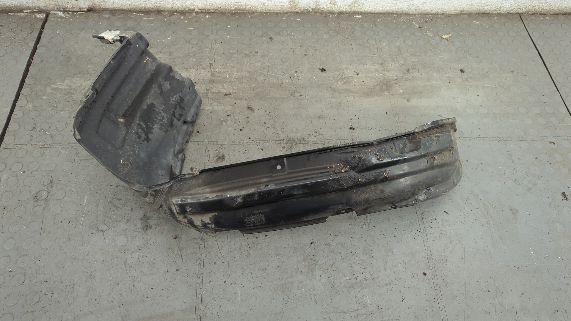 Локер передний левый