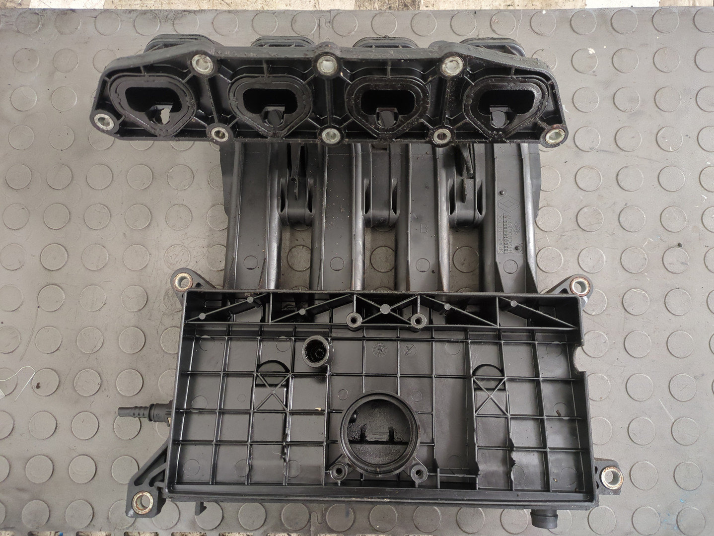 Коллектор впускной