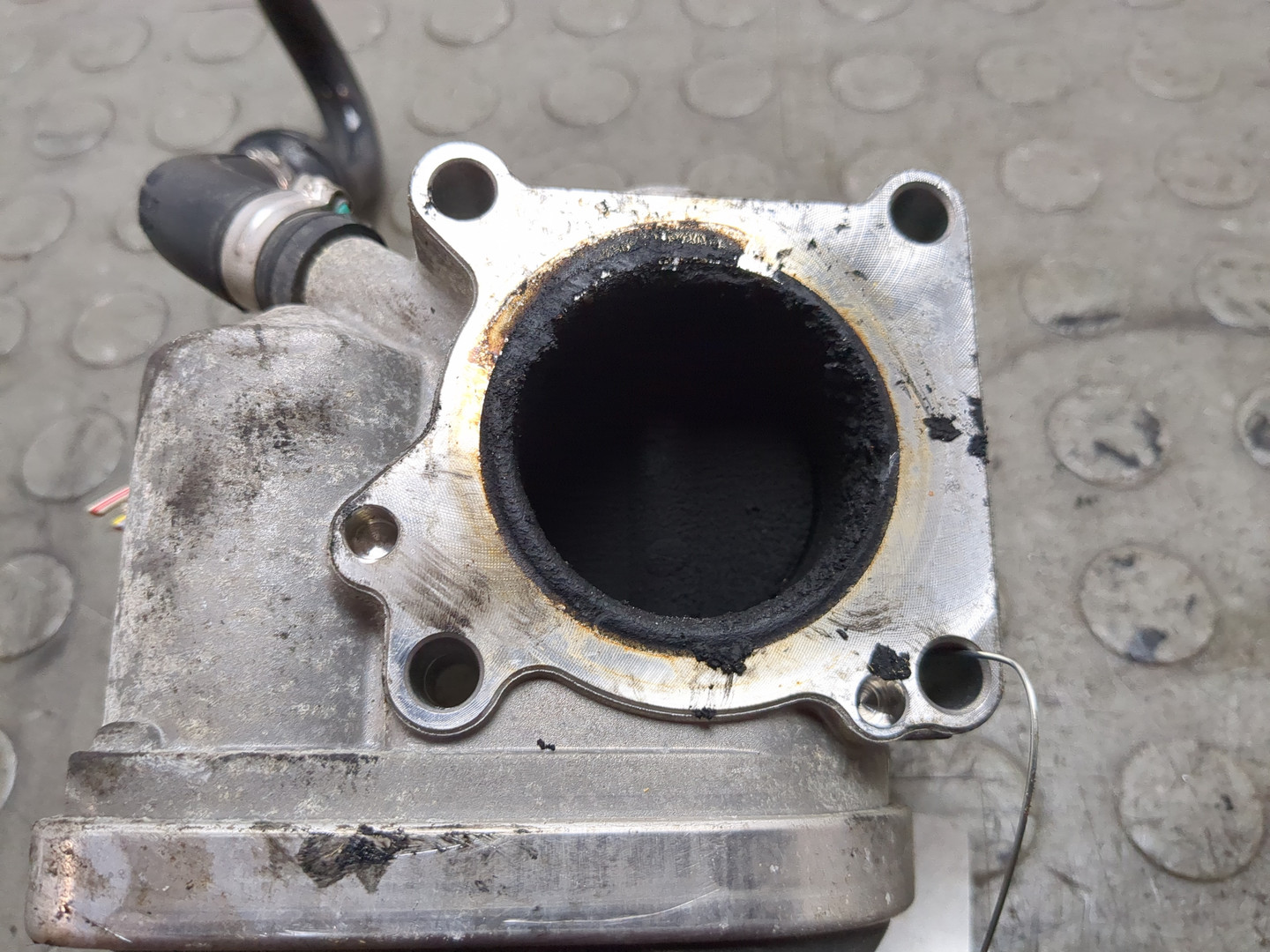 Заслонка дроссельная электрическая