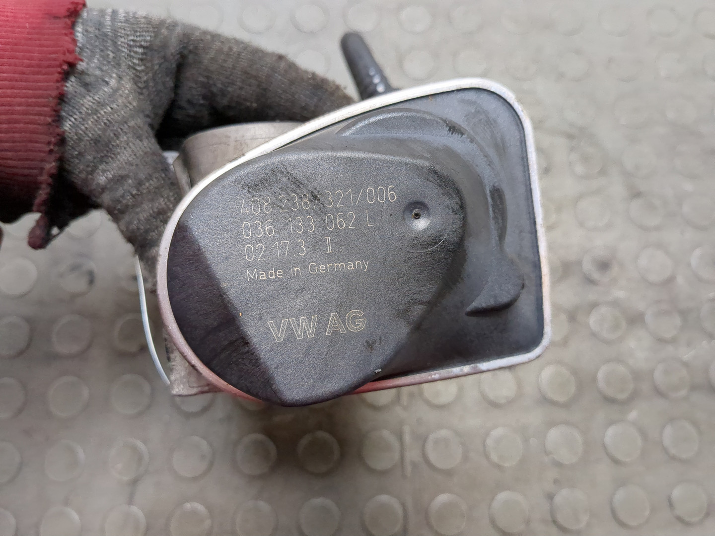 Заслонка дроссельная электрическая