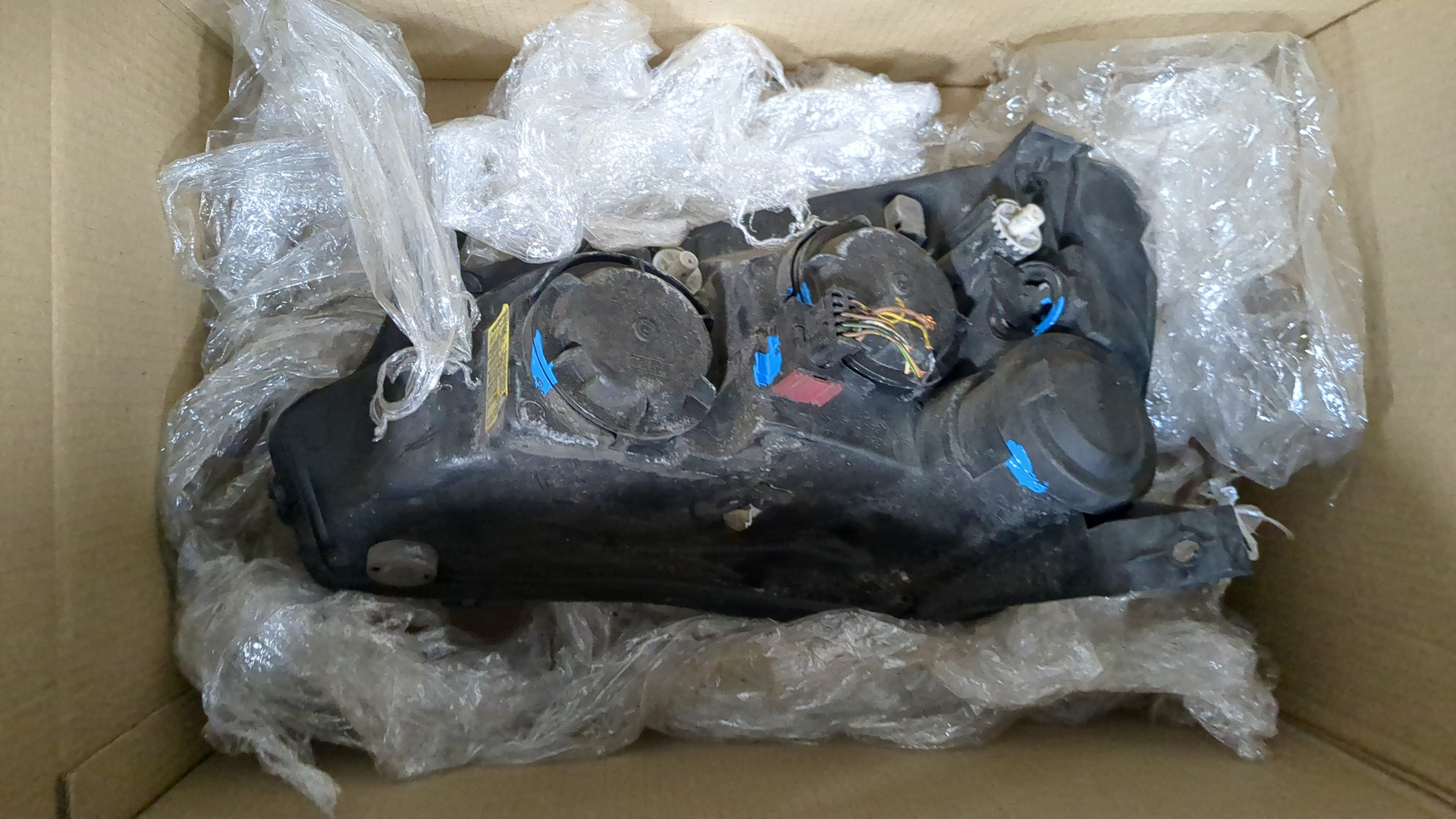 Фара правая