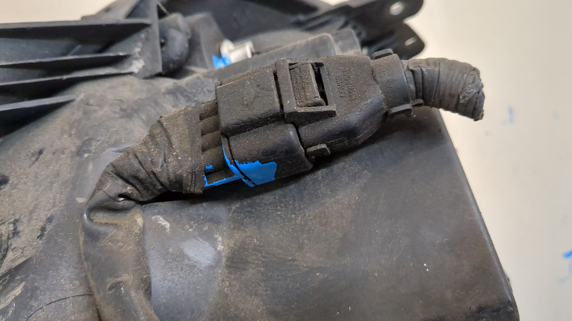 Фара правая