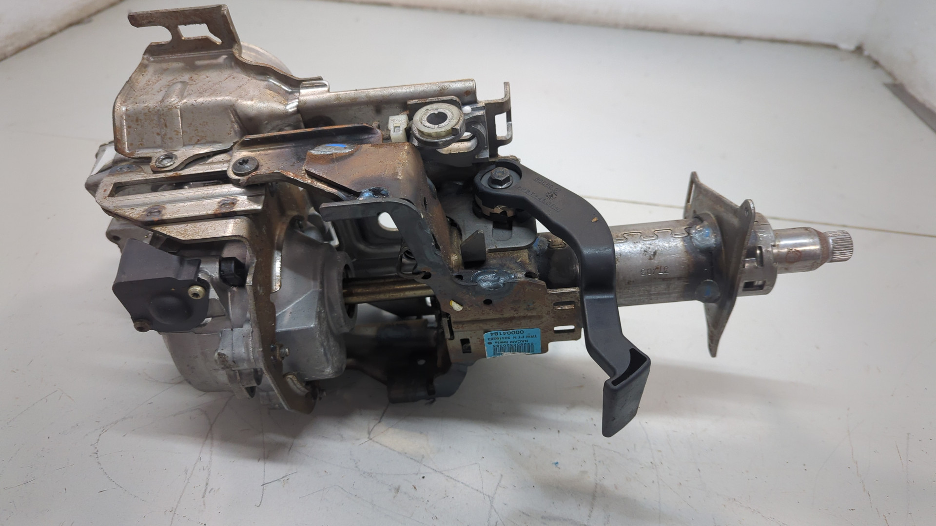 Серводвигатель рулевой рейки