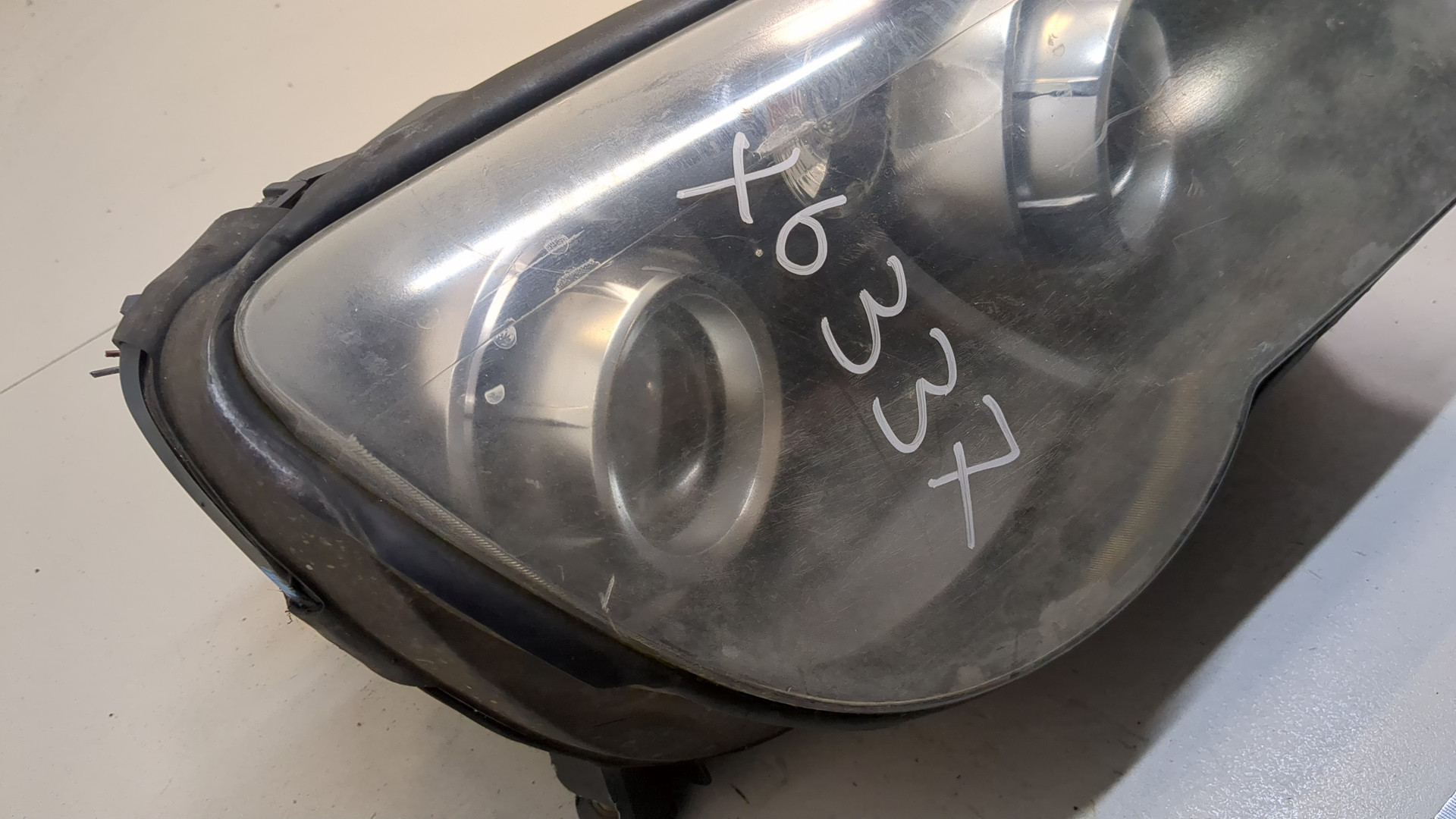 Фара правая