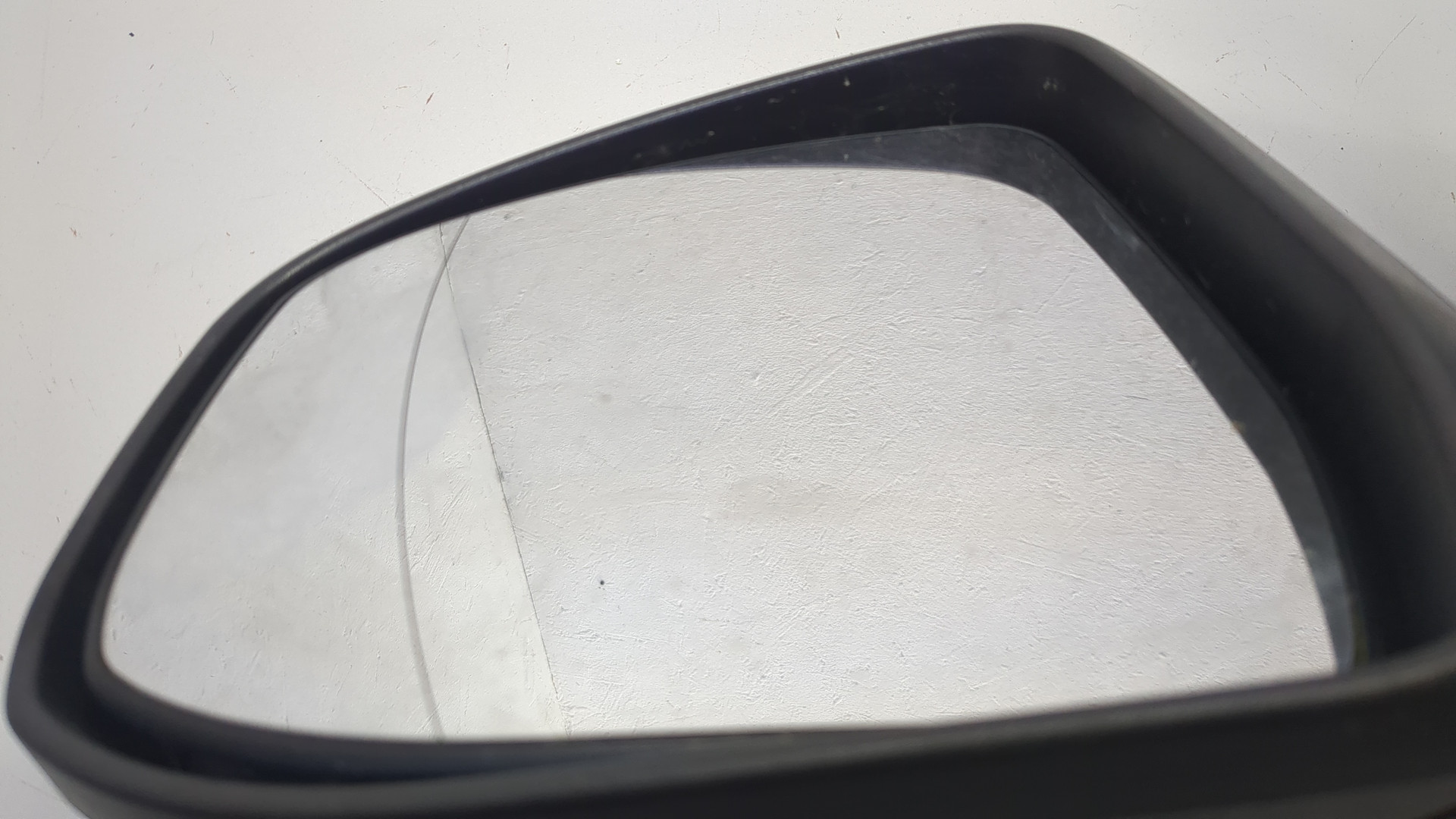 Зеркало левое электрическое