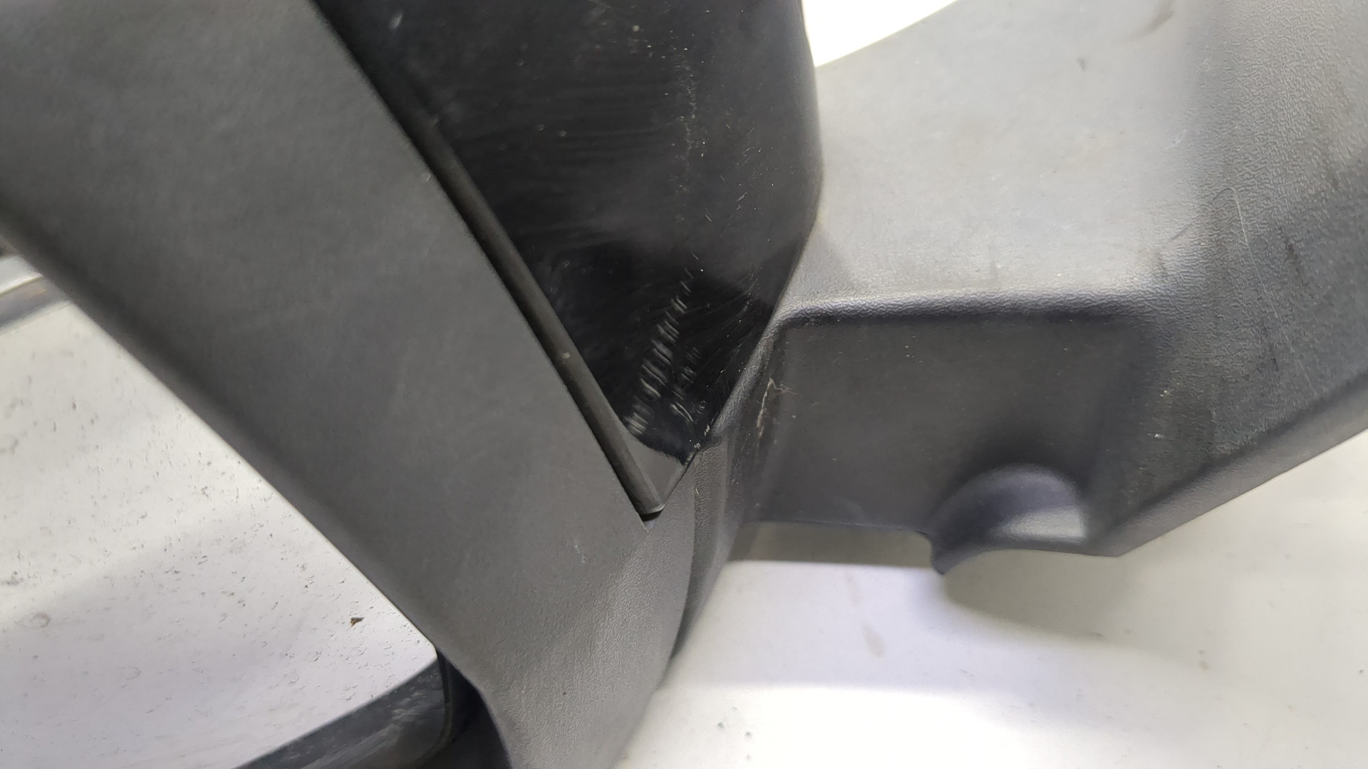 Зеркало левое электрическое