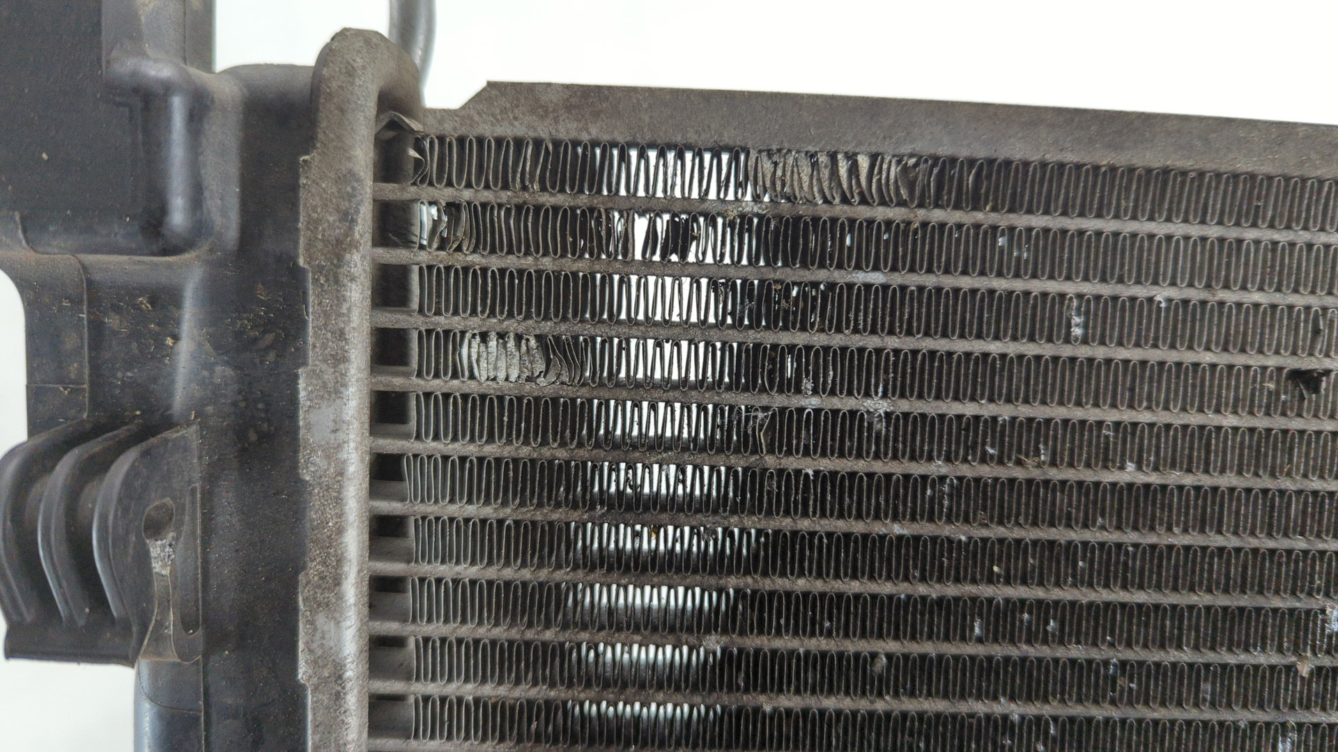 Радиатор охлаждения двигателя основной