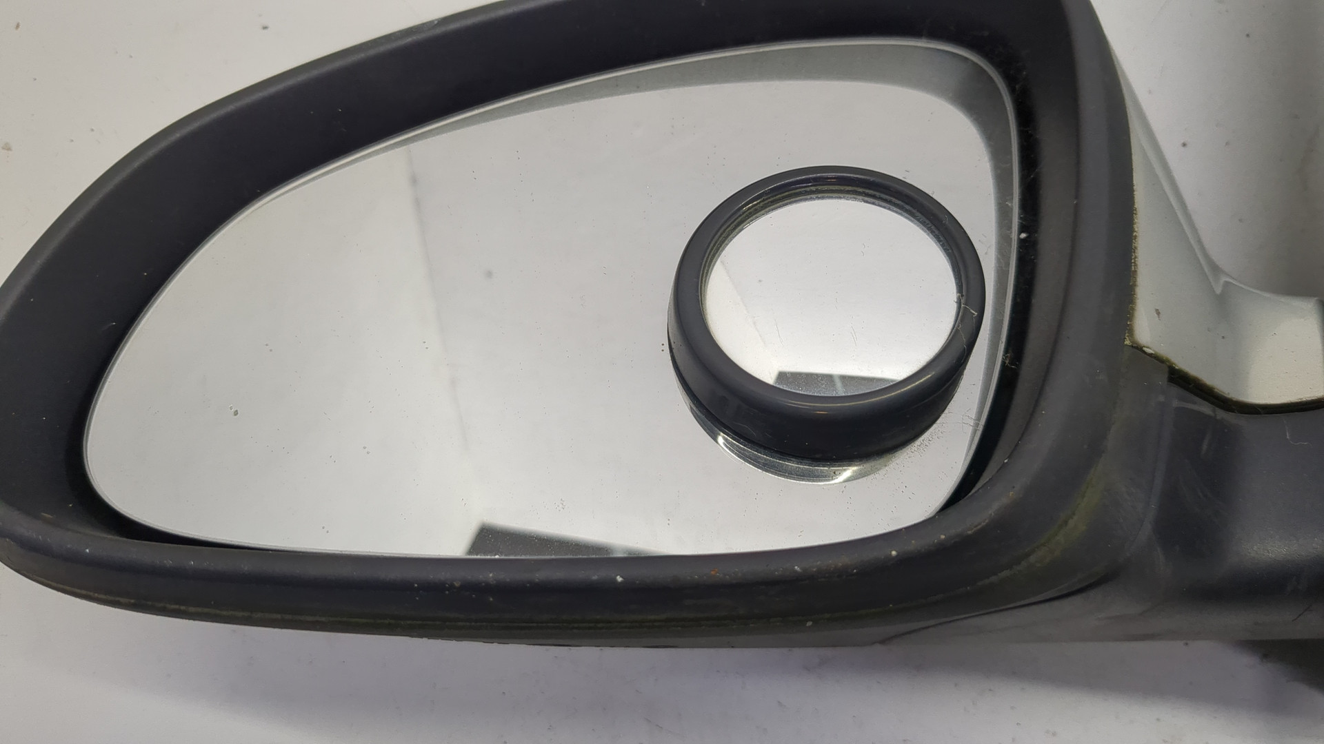 Зеркало левое электрическое