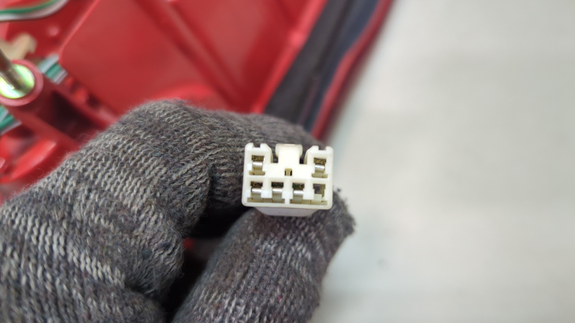 Фонарь задний правый