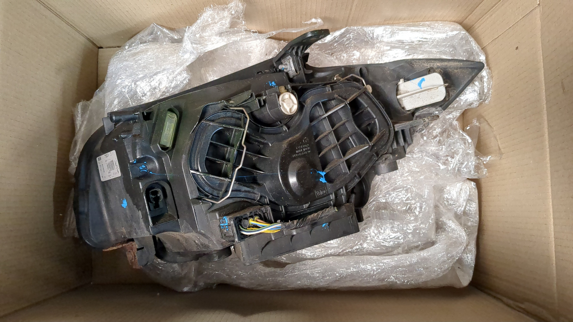 Фара правая