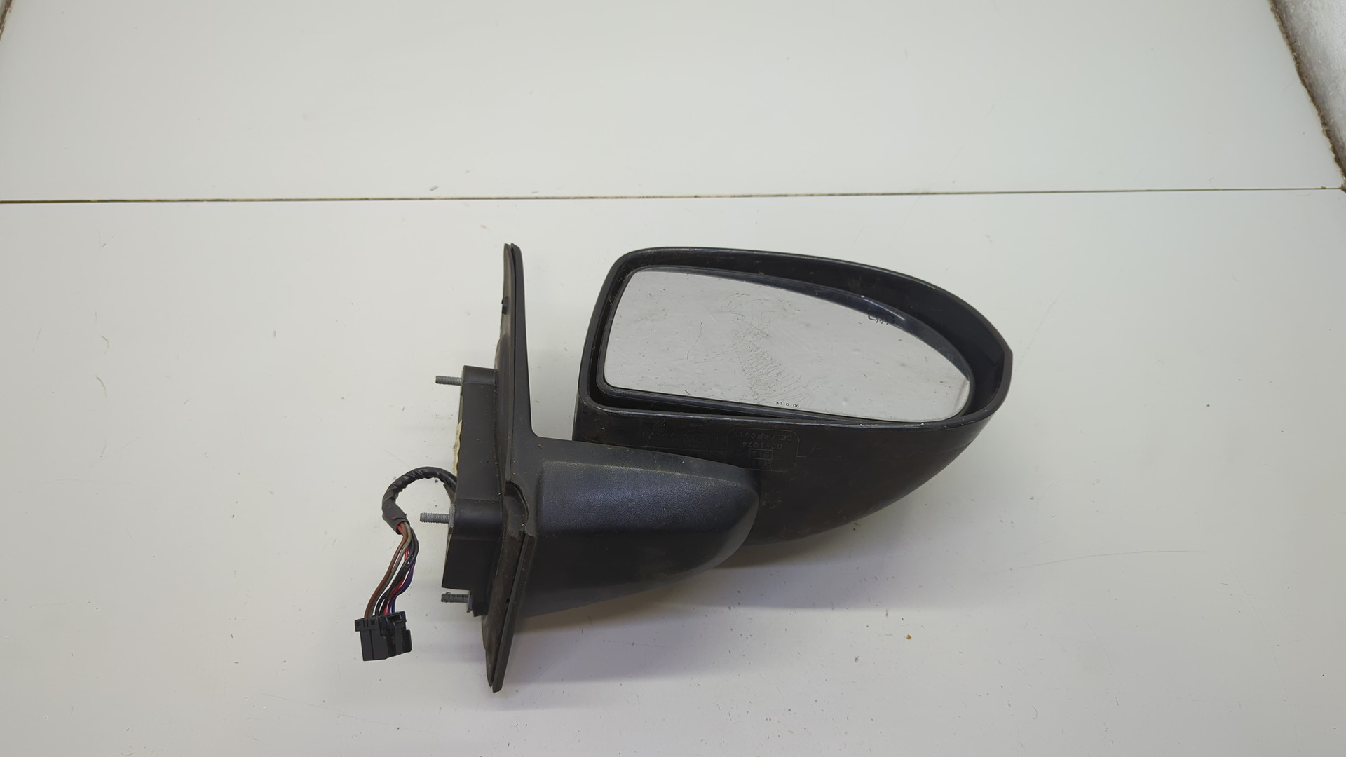 Зеркало правое электрическое