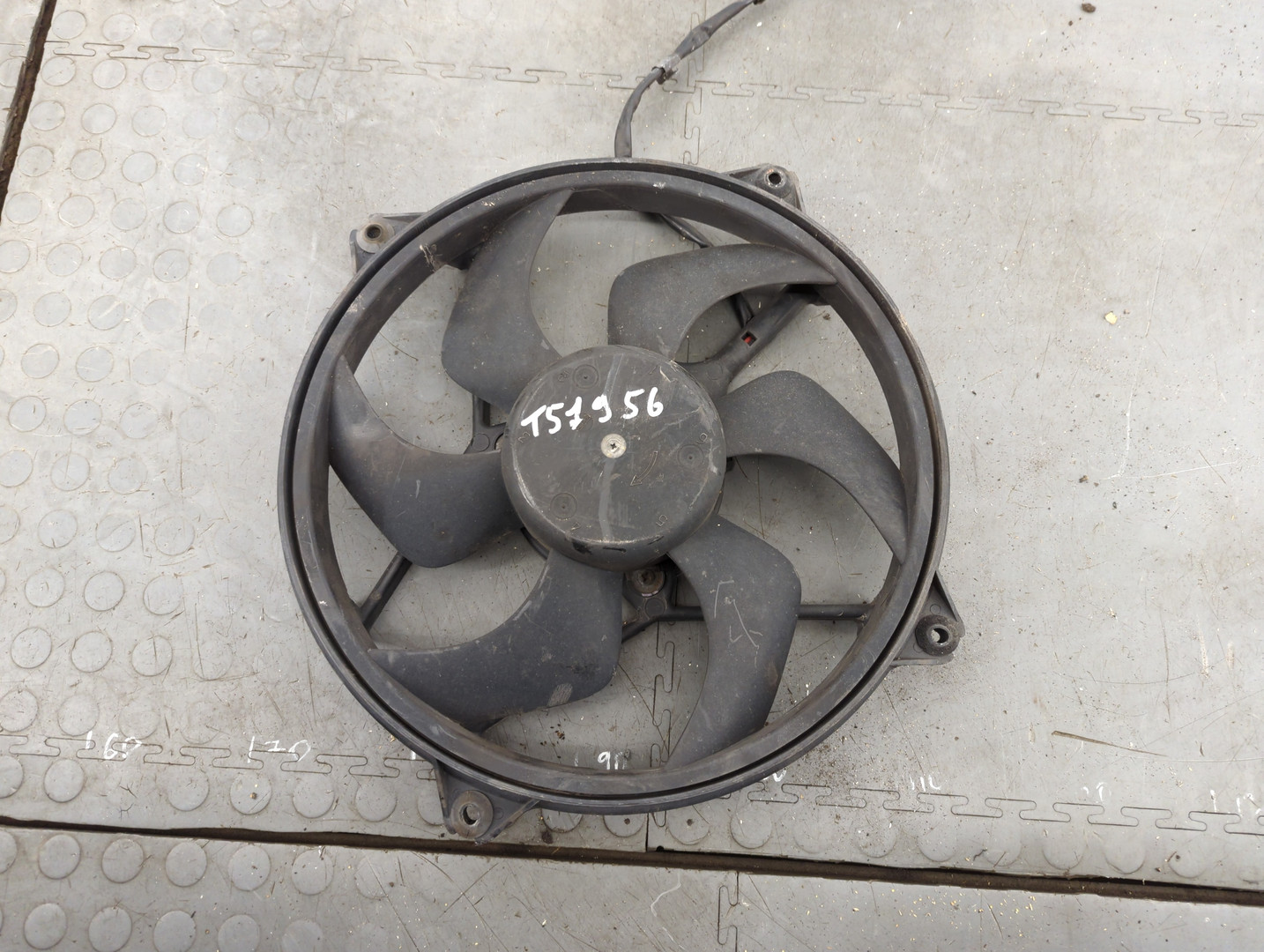 Вентилятор радиатора